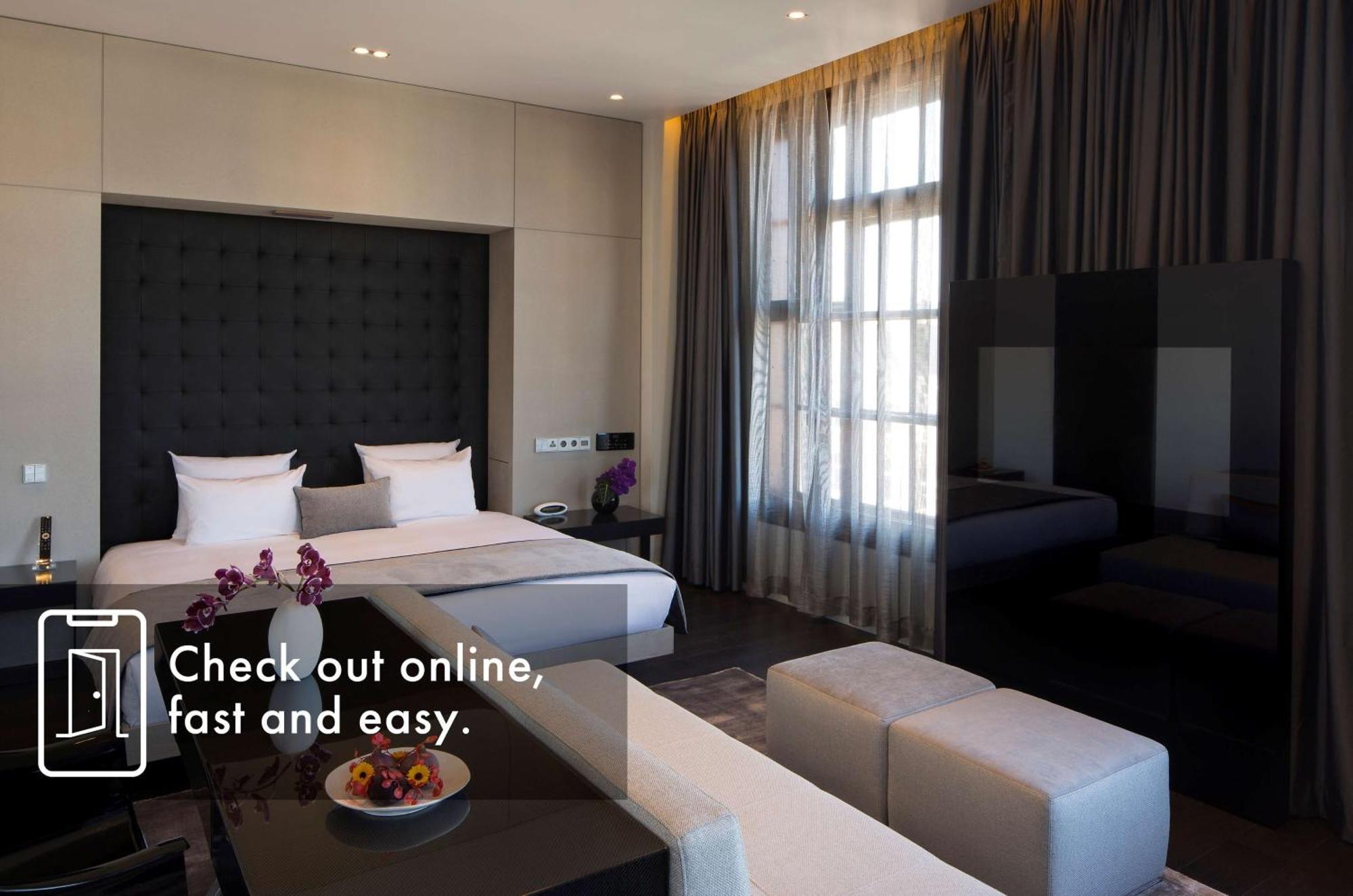 Art'otel Amsterdam, Powered By Radisson Hotel 4*