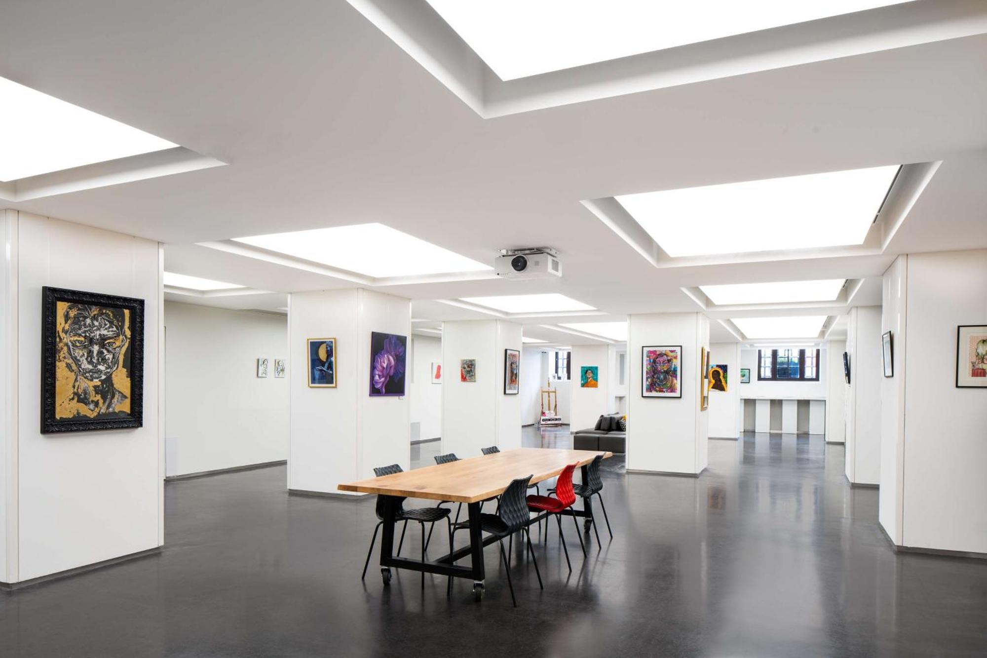 Hotel Art'otel Amsterdam, Powered By Radisson 4*