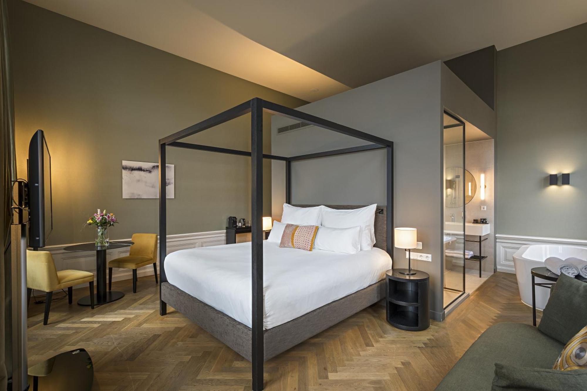 Pestana Riverside Hotel 5*