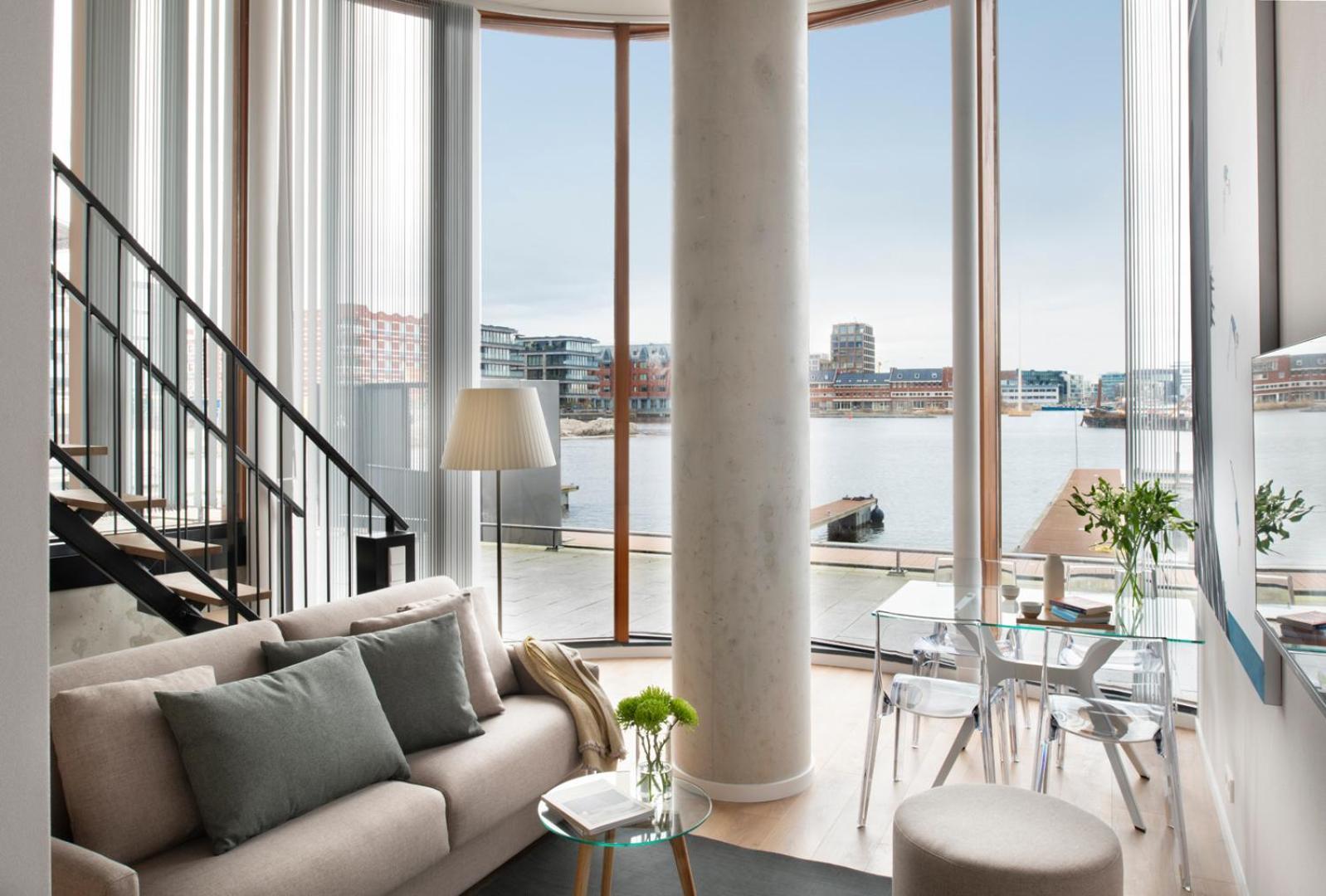 Eric Voekel Boutique - Riverfront Appartement