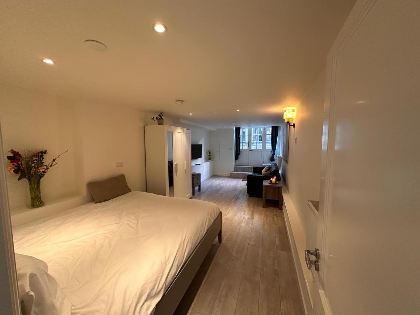 Tulip House Luxury - Location - Rijksmuseum - Leidseplein 120 M2 Private With Kitchen *