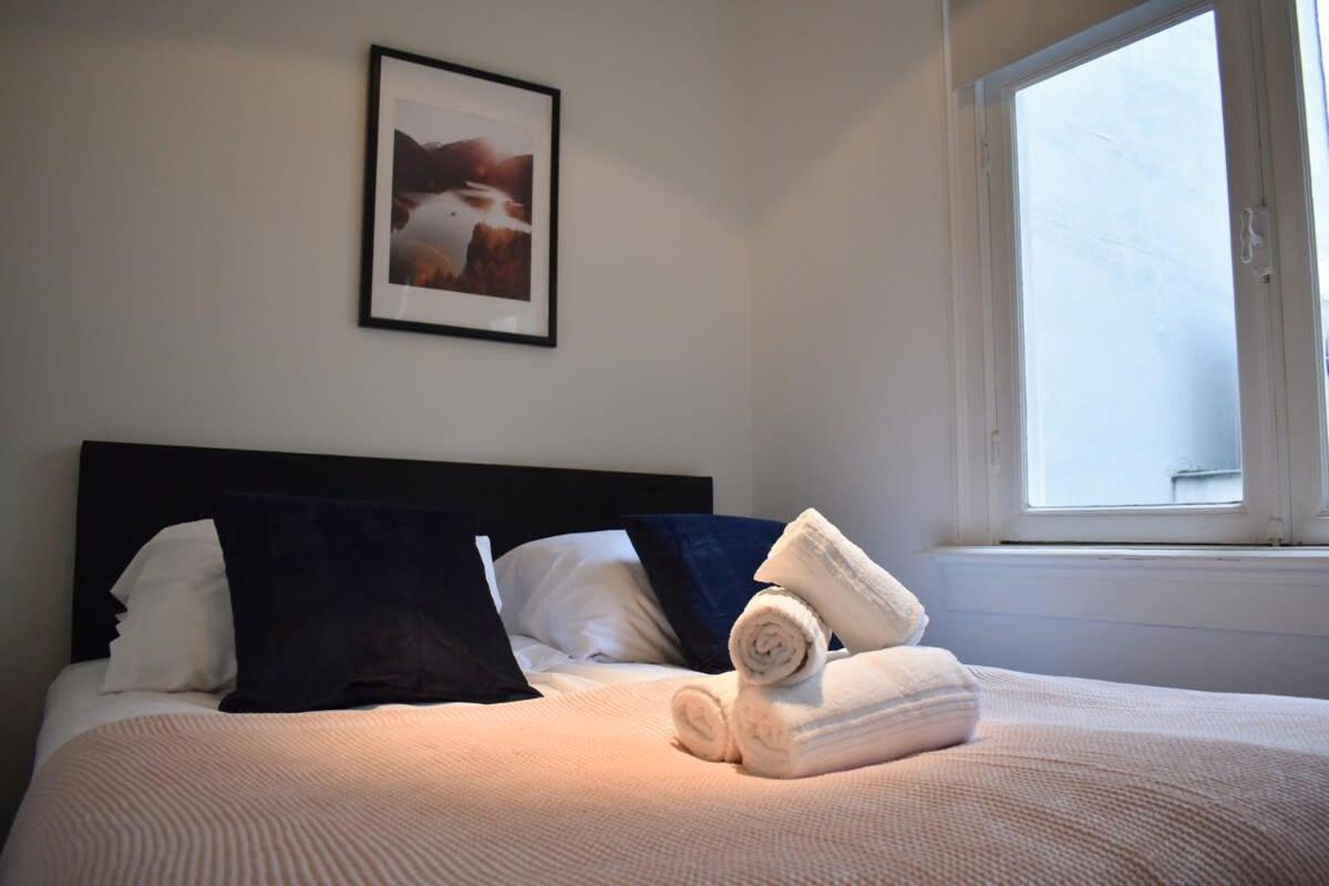 Bed & Breakfast Rembrandtplein House A *