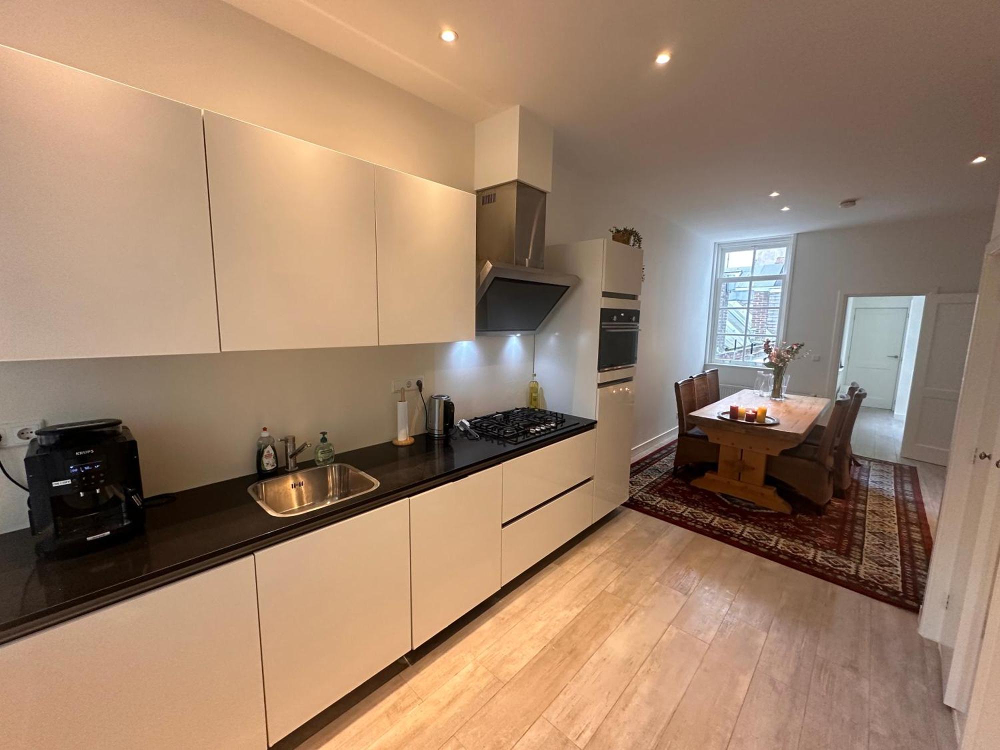 Tulip House Luxury - Location - Rijksmuseum - Leidseplein 120 M2 Private With Kitchen Apartment *