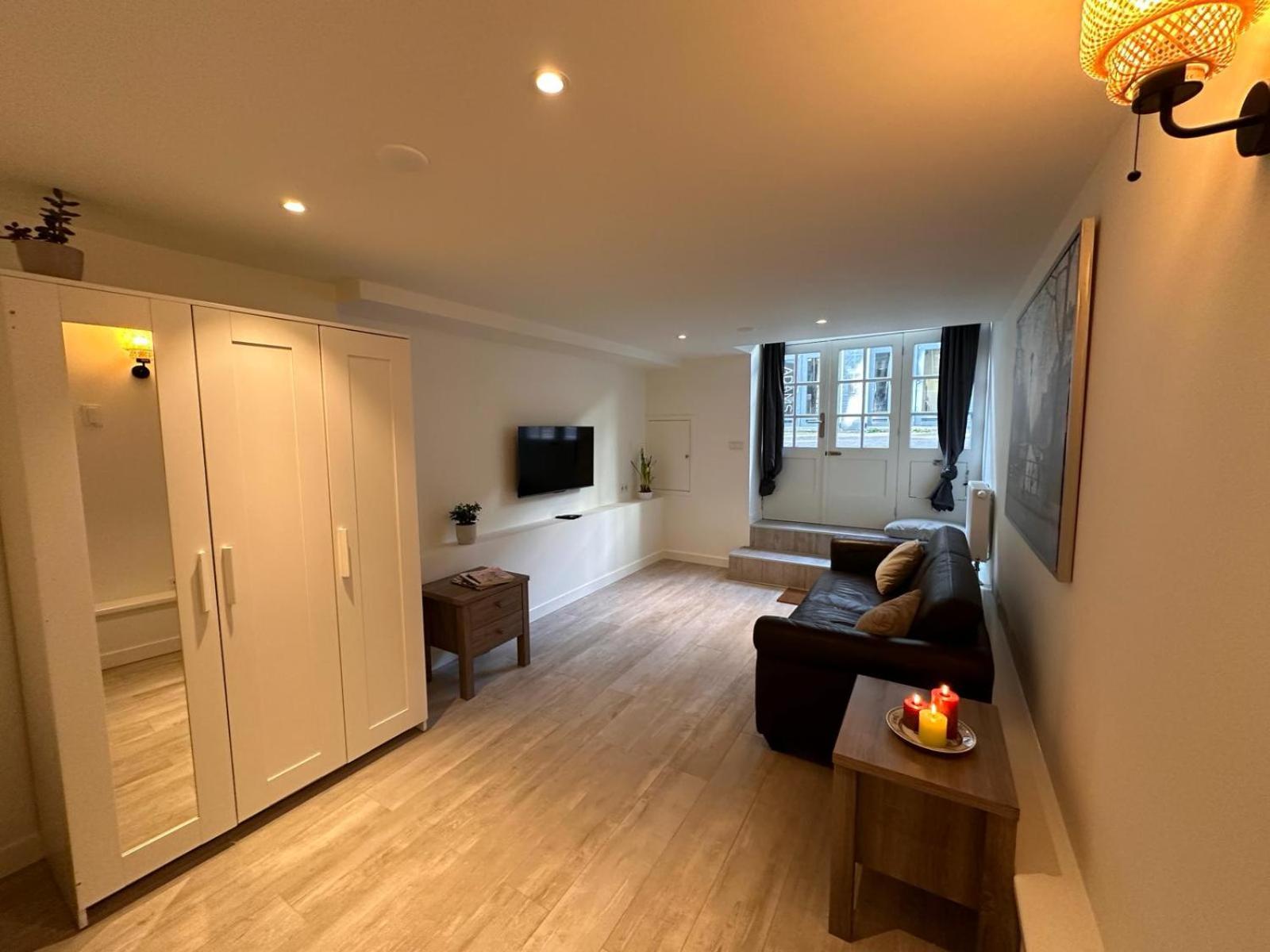 Tulip House Luxury - Location - Rijksmuseum - Leidseplein 120 M2 Private With Kitchen Apartment