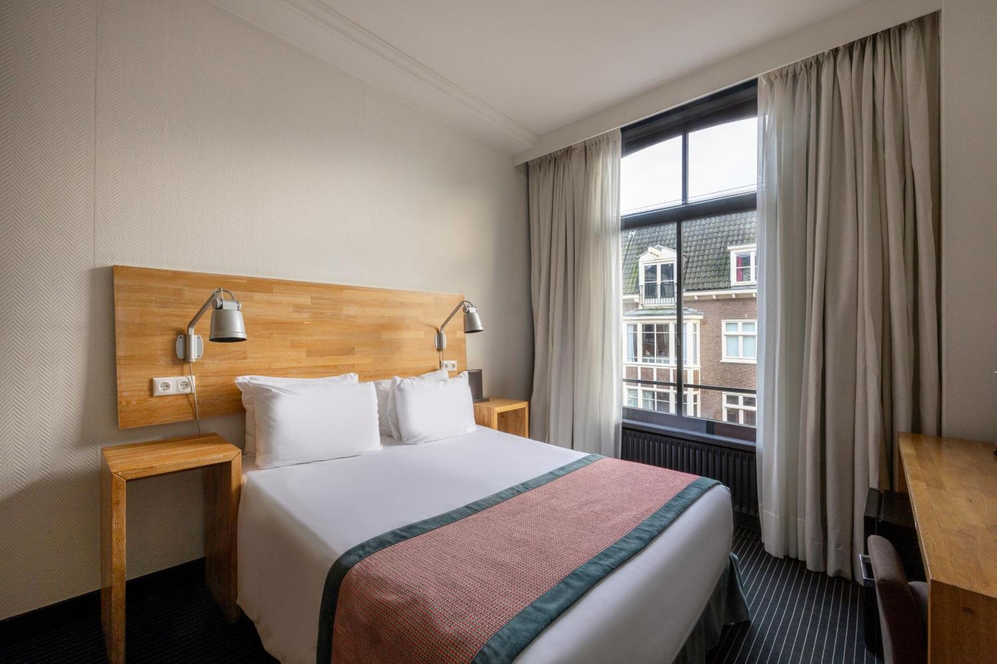 Catalonia Vondel 4* Amsterdam