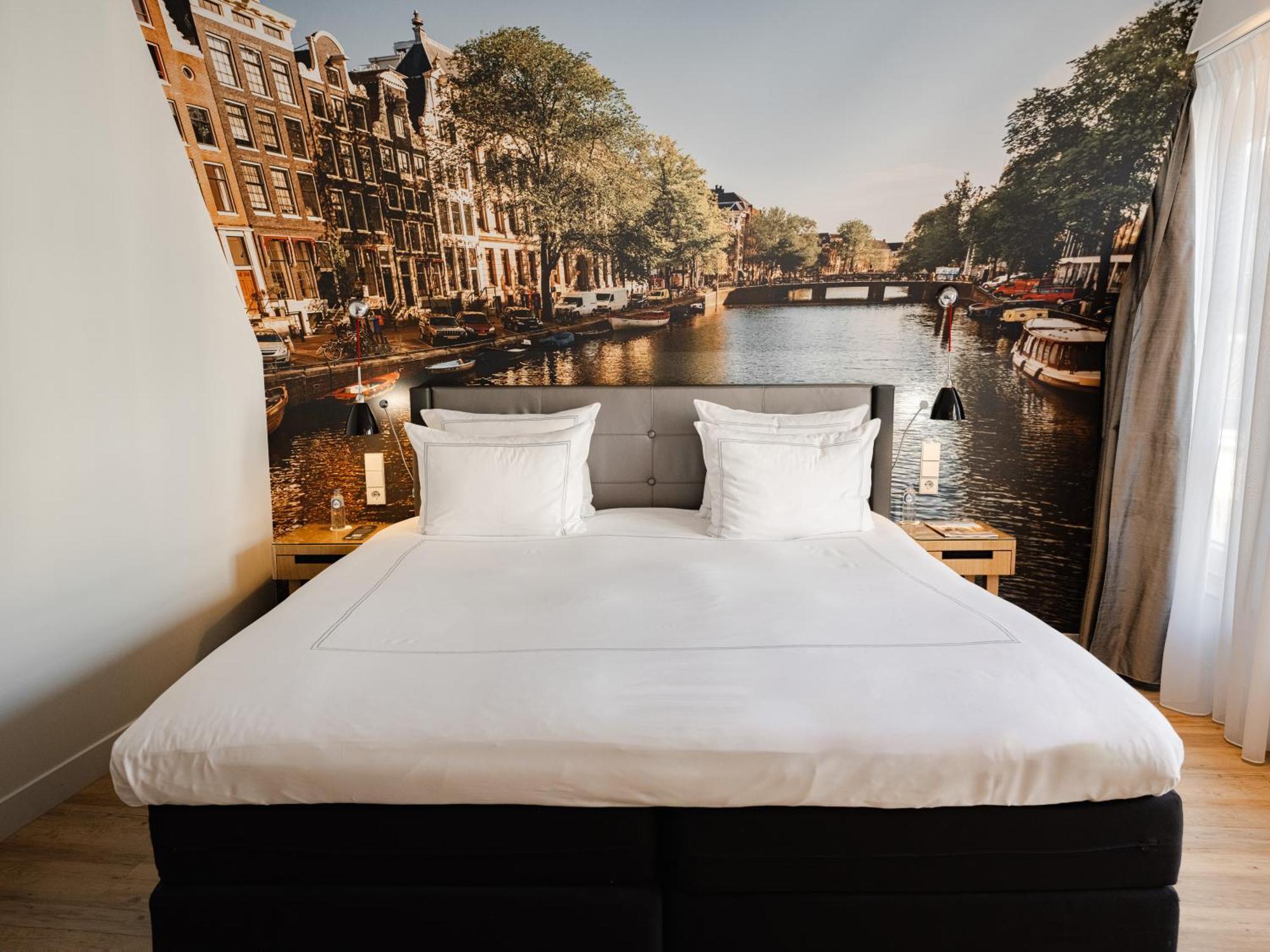 Swissôtel Hotel 4*