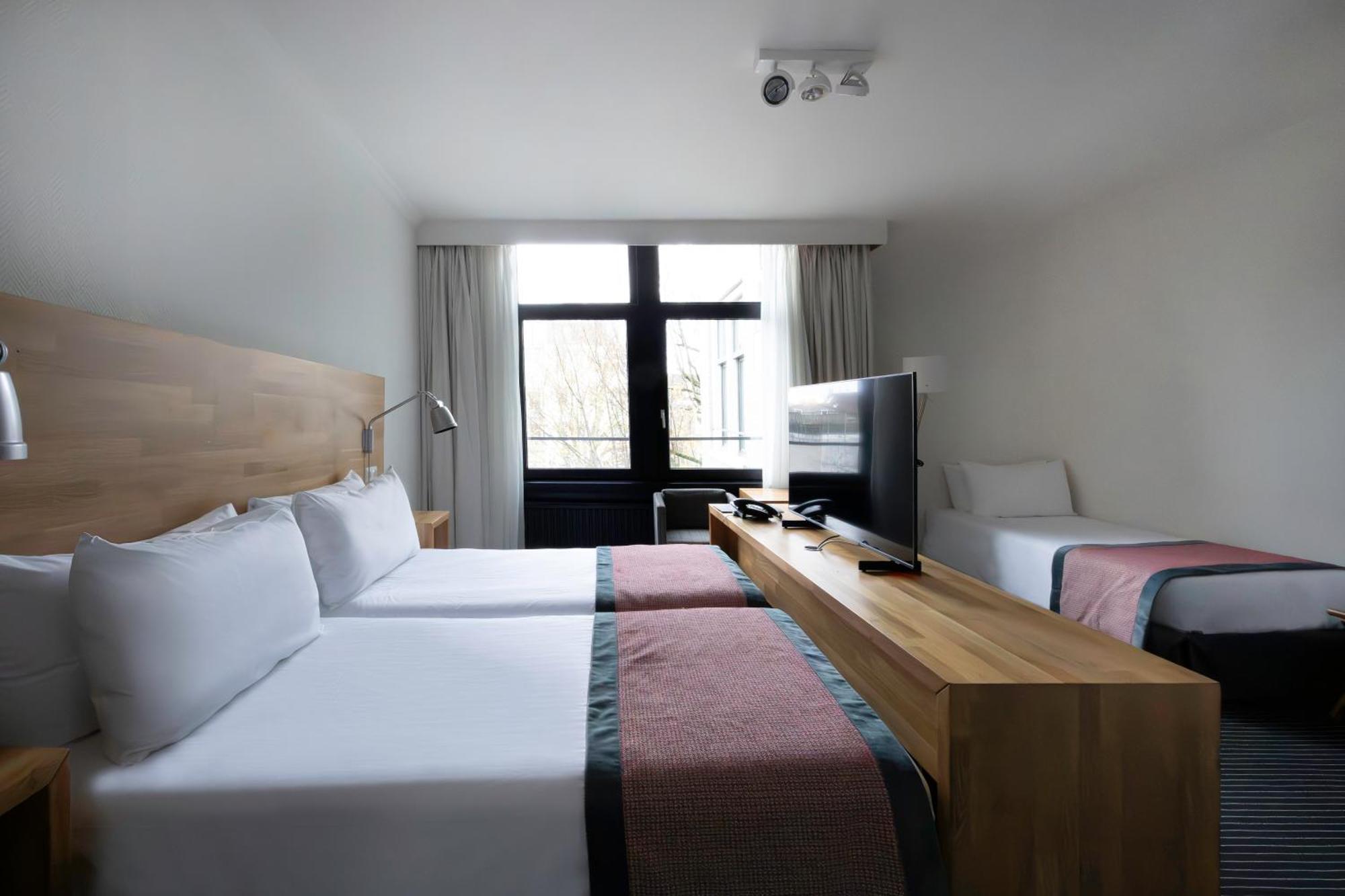 Catalonia Vondel 4* Amsterdam