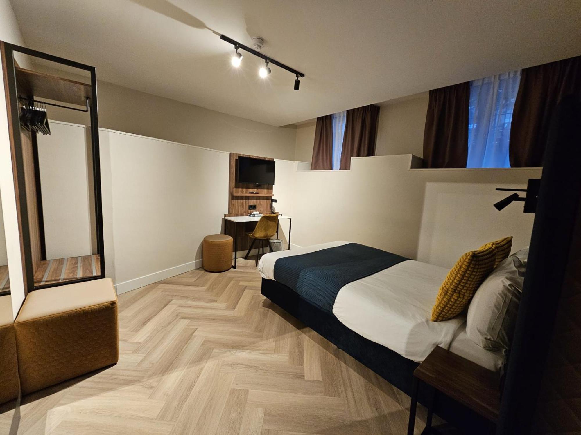 Hotel Washington 2*