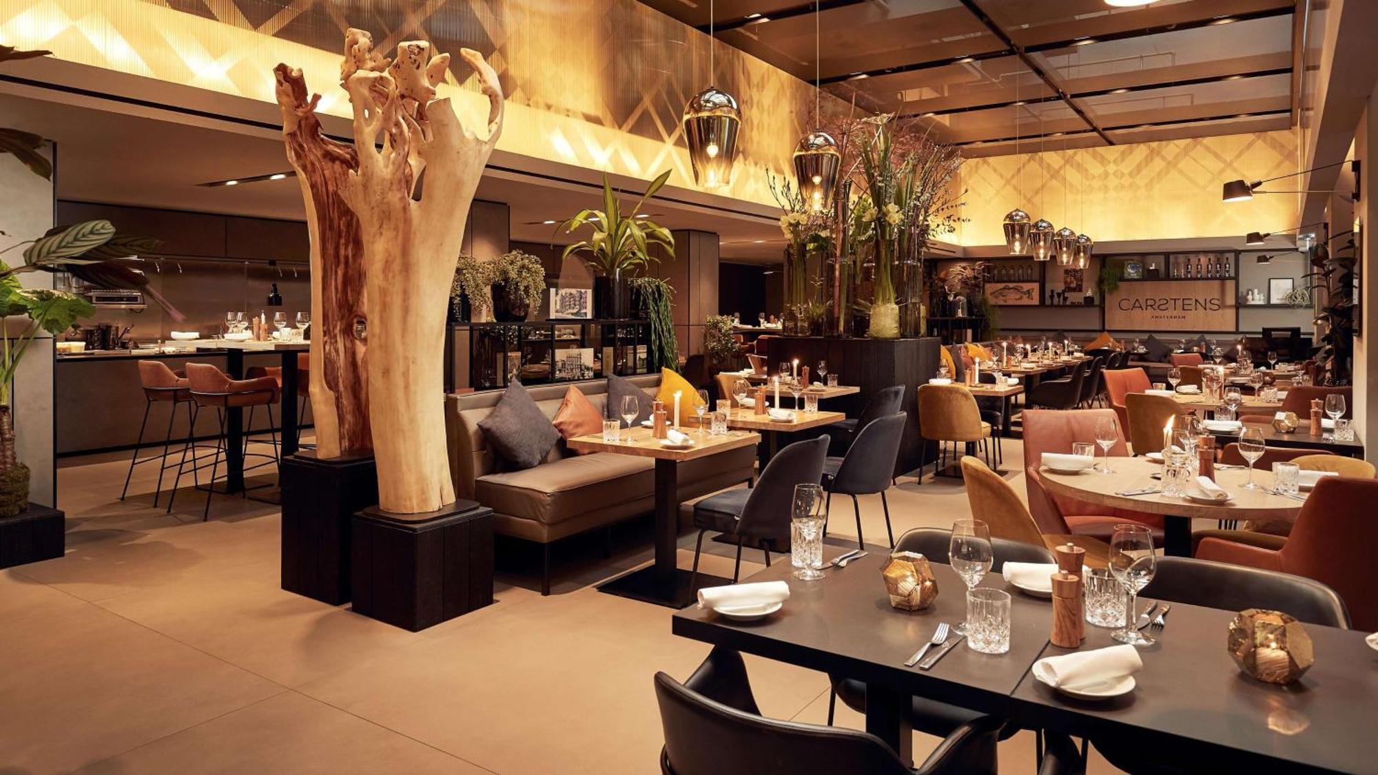 Park Plaza Victoria 4*