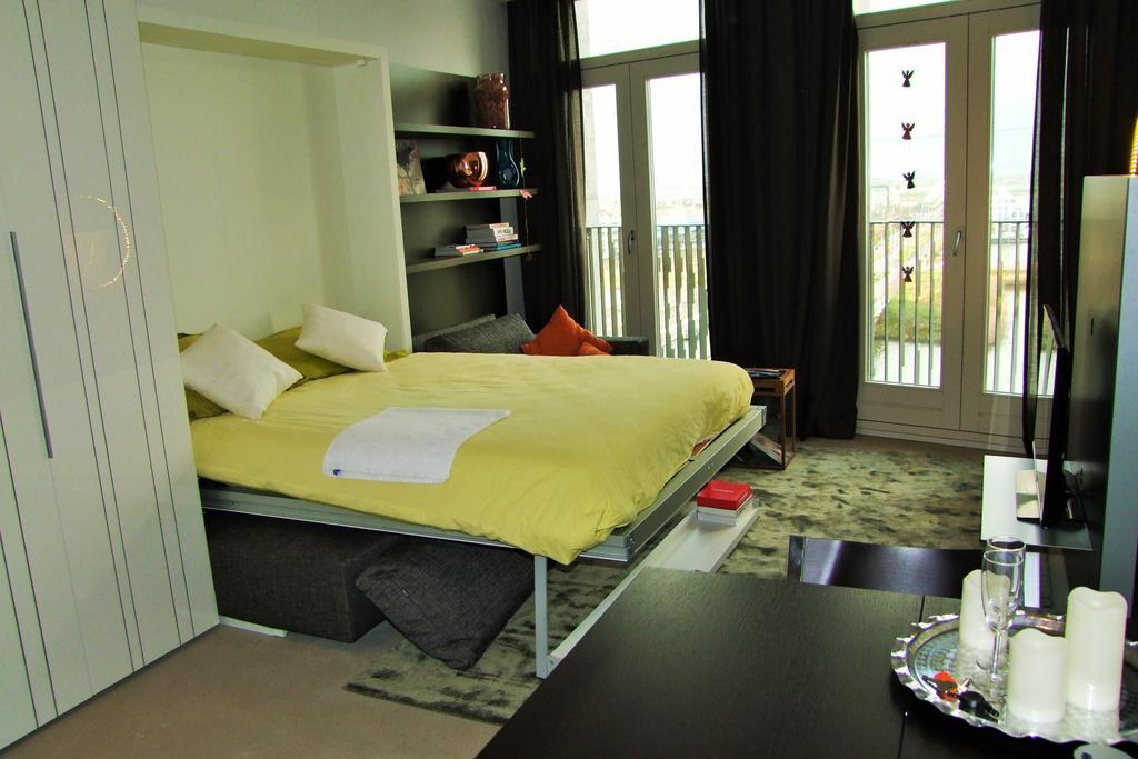 Compact Concepts Studio Apartment *