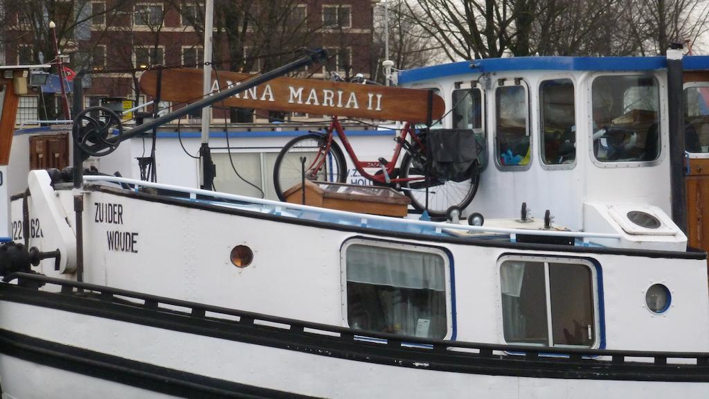 Botel Anna Maria Ii *