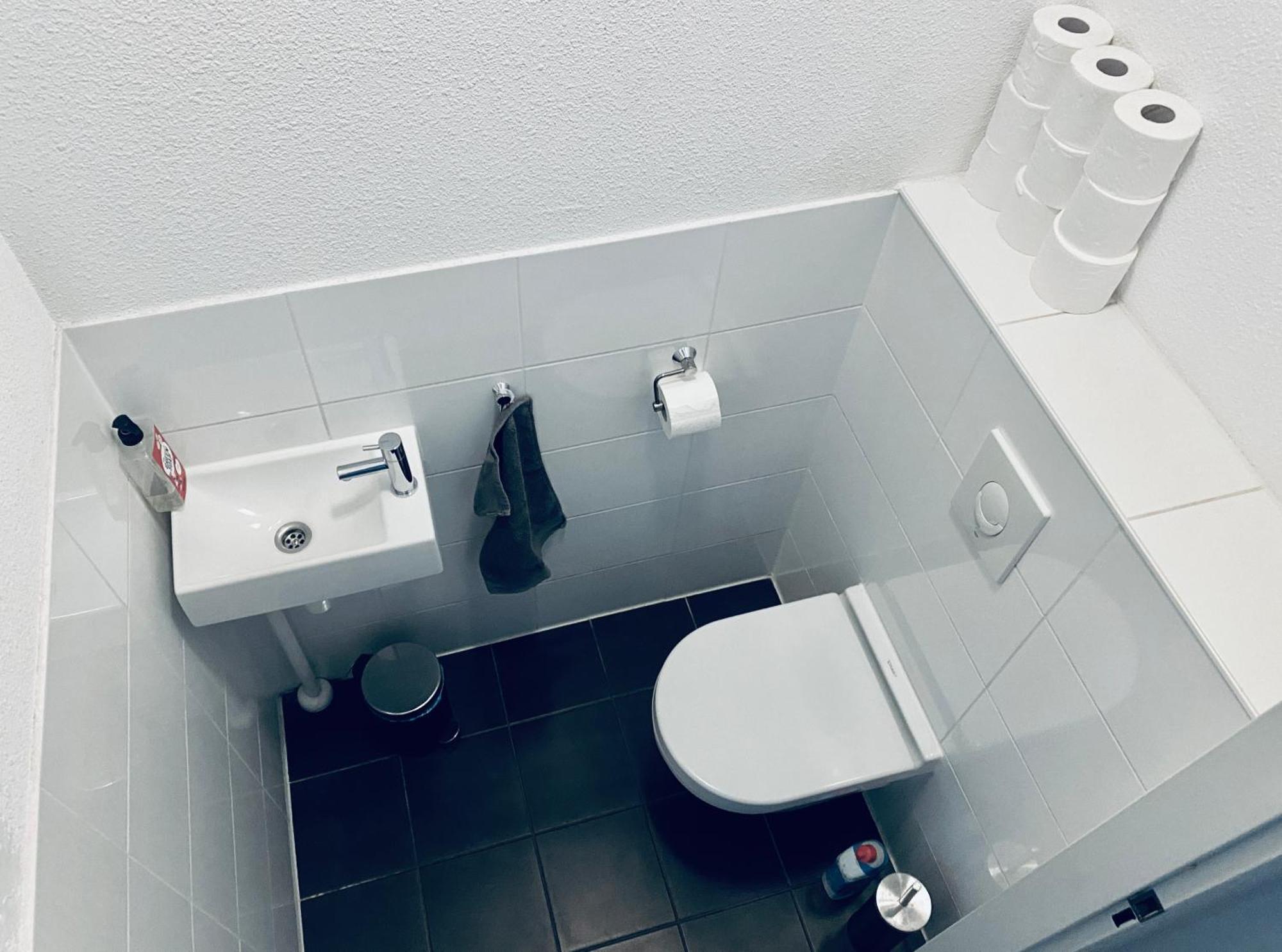 Private With Free Car Parking Bed & Breakfast 2*