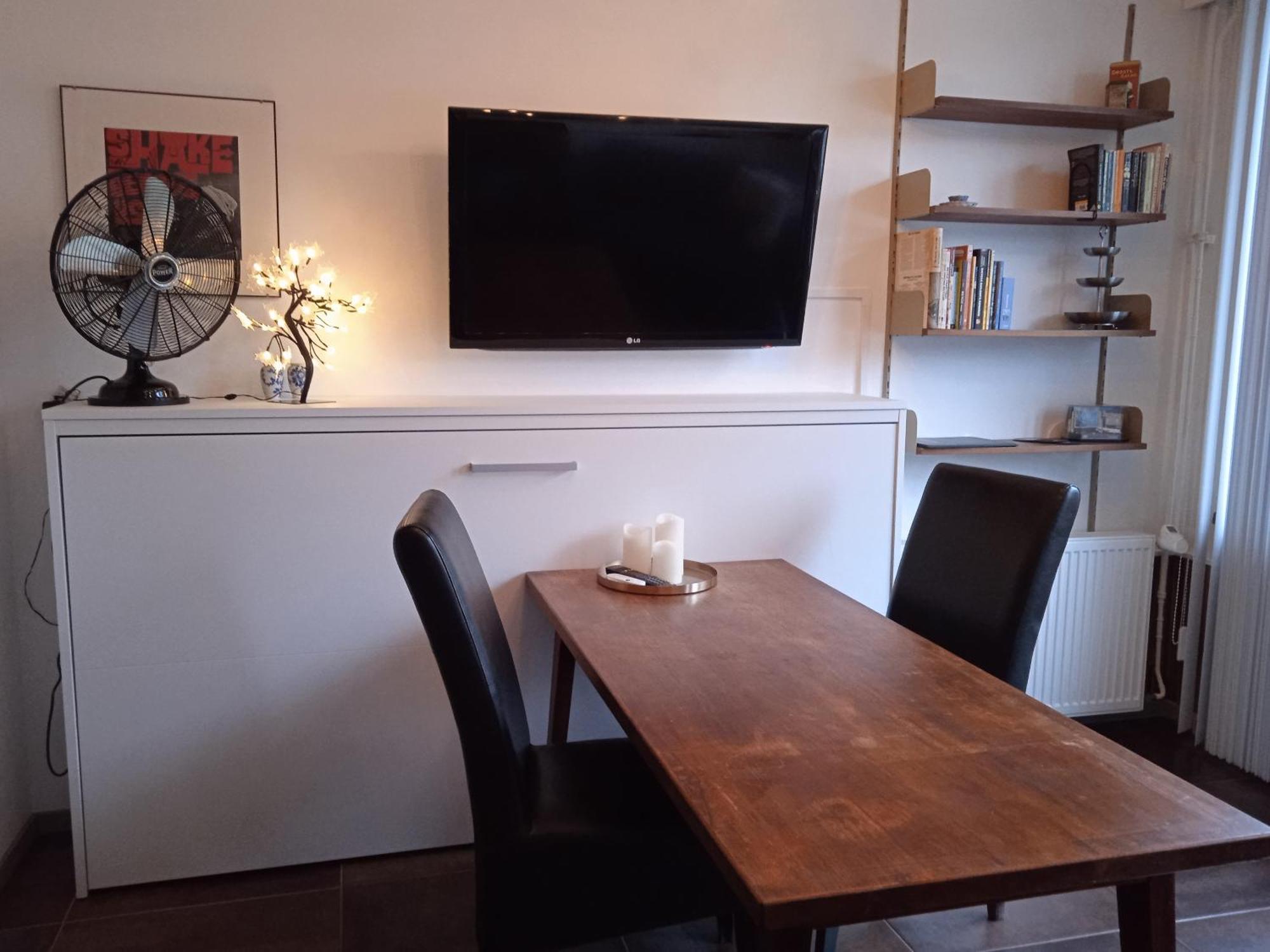 West 2* Amsterdam