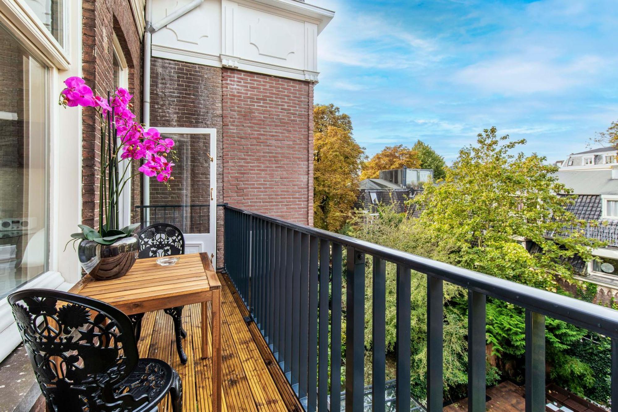 Hotel Amstel Corner 3*