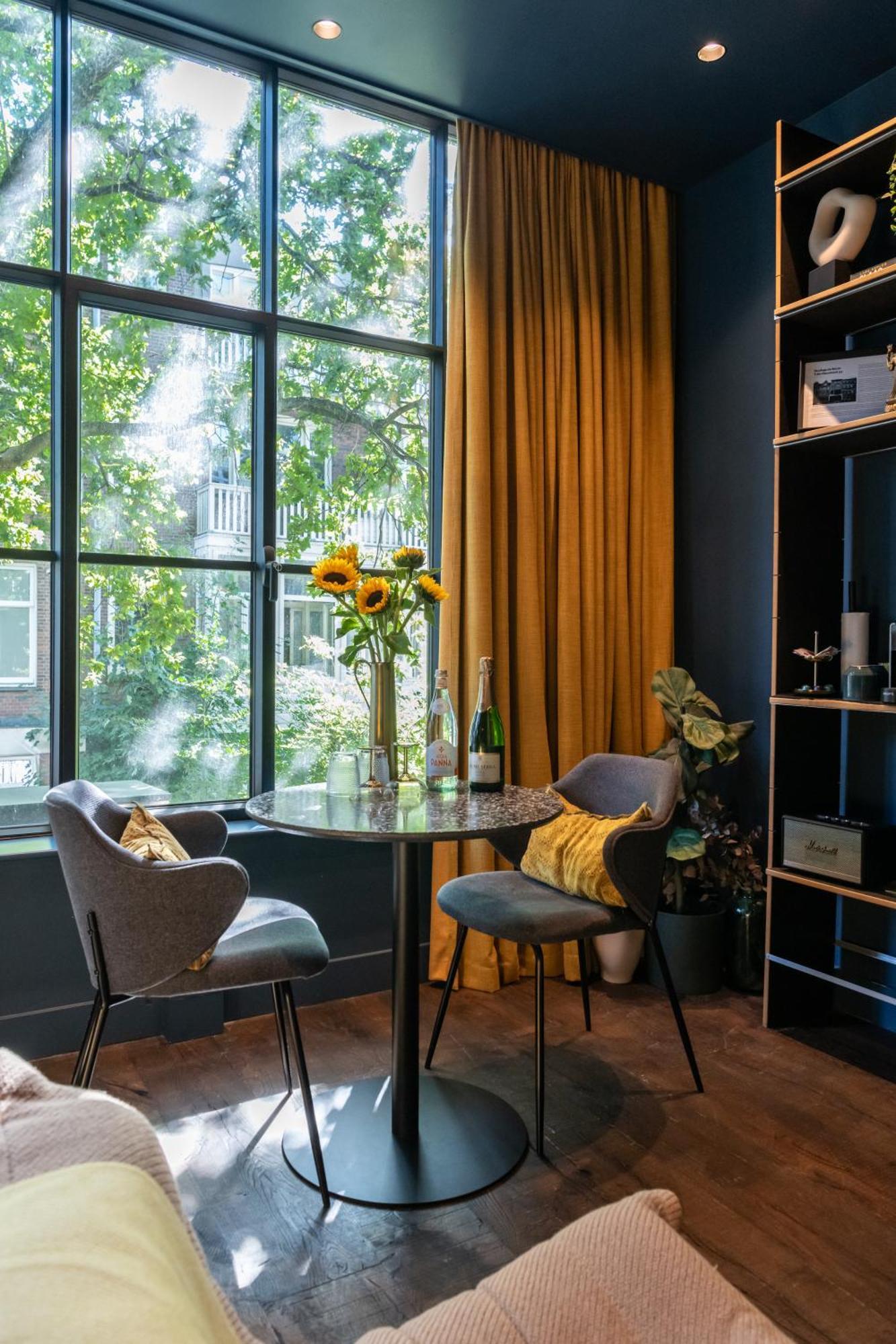 Bed & Breakfast Luxurious In Vondelpark/museum District 2*