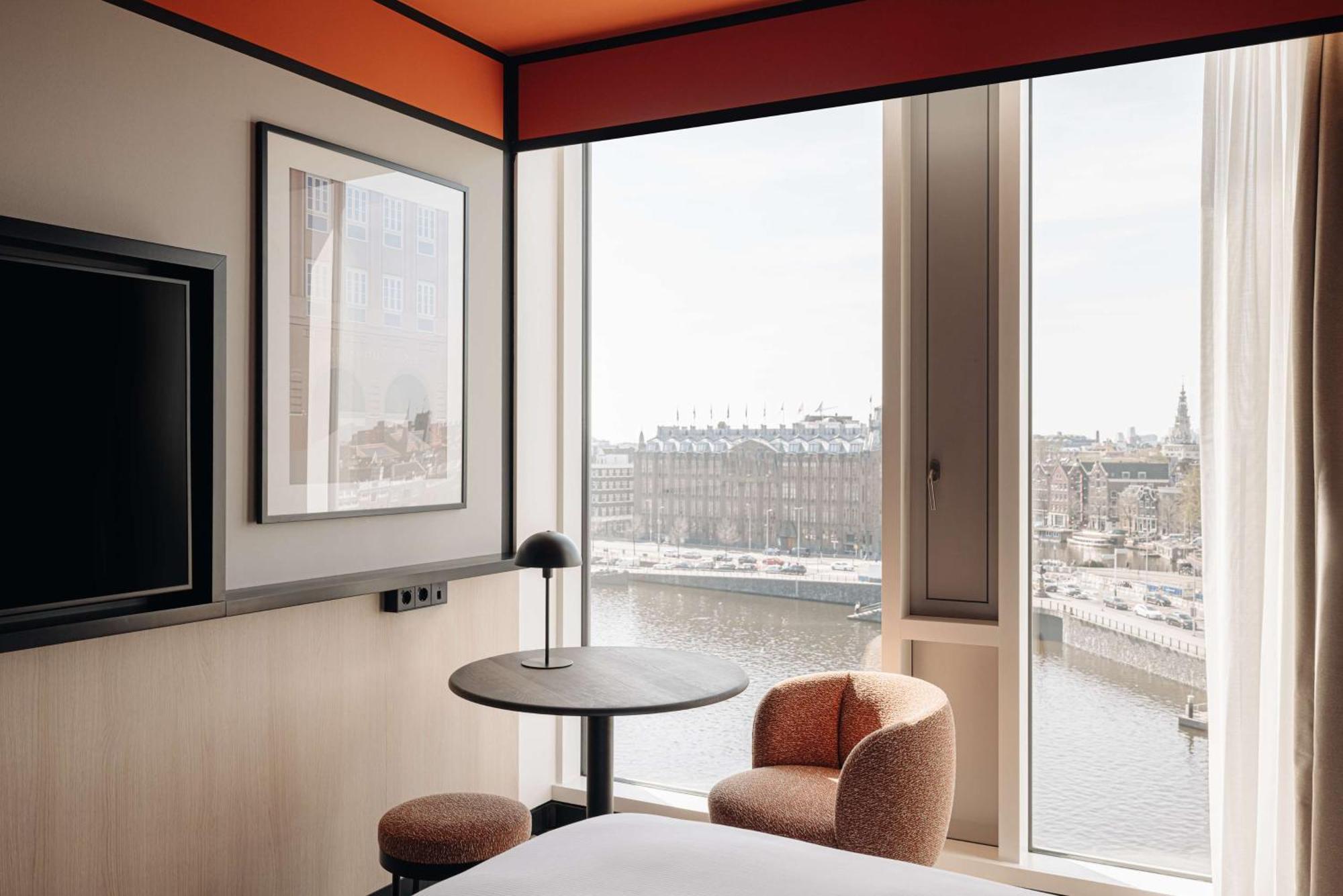 Hotel Doubletree By Hilton Centraal Station