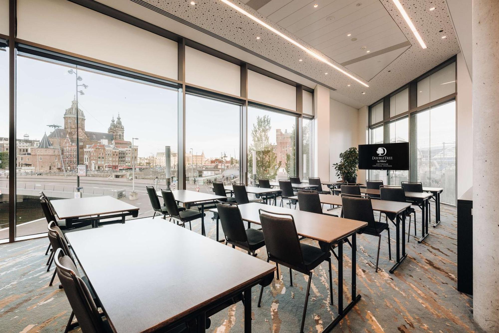 Doubletree By Hilton Centraal Station Hotel