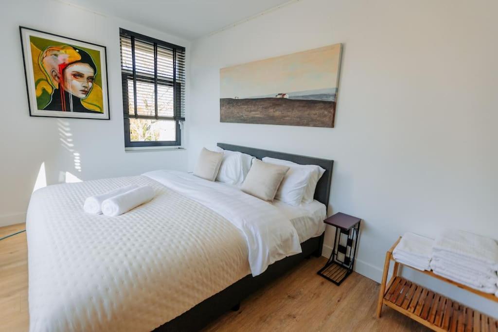 Brand New Bright & Luxurious In Amsterdam! Villa