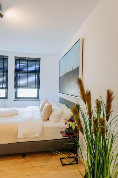Villa Brand New Bright & Luxurious In Amsterdam! *