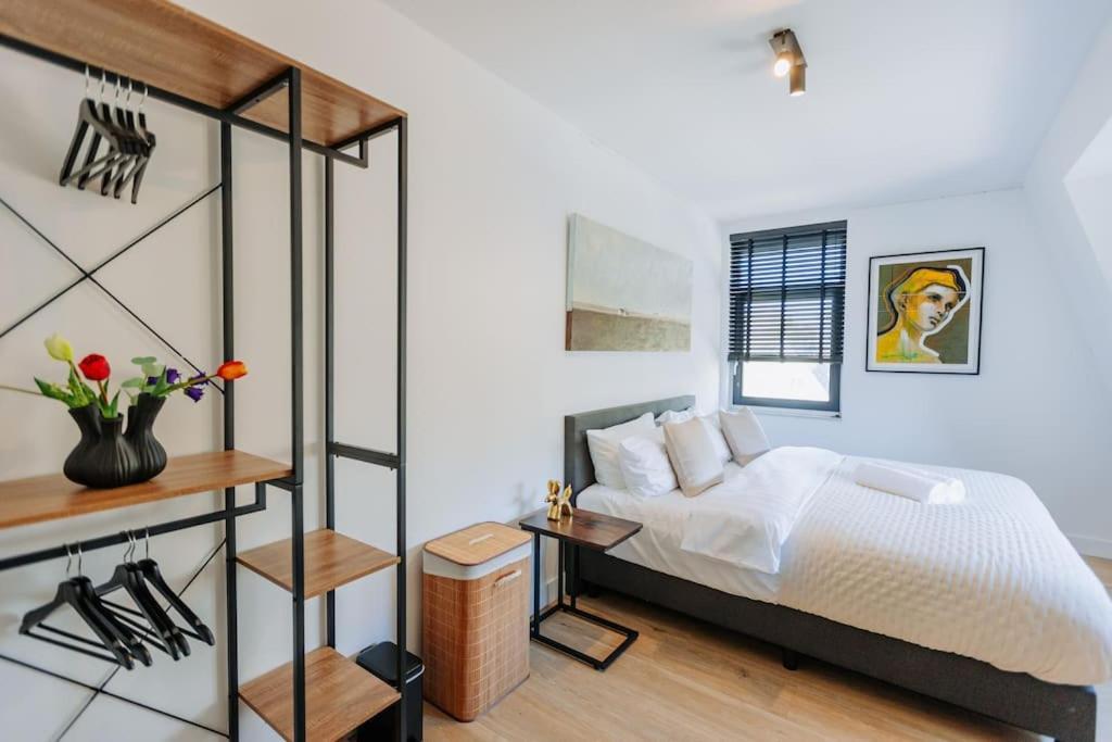 Brand New Bright & Luxurious In Amsterdam! *