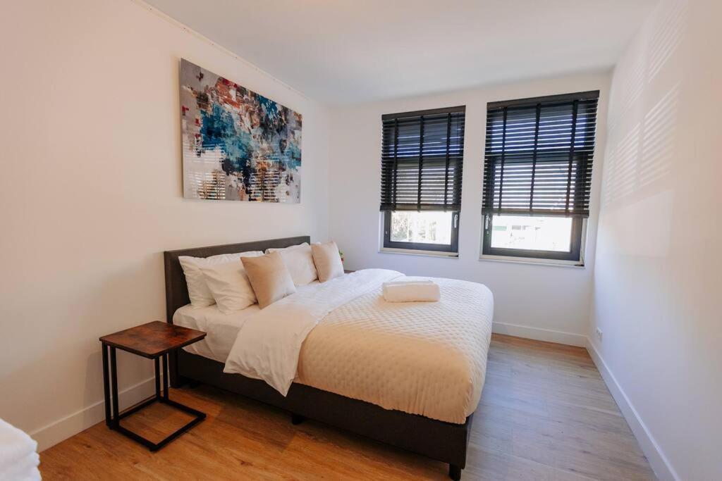 Villa Brand New Bright & Luxurious In Amsterdam! Amsterdam