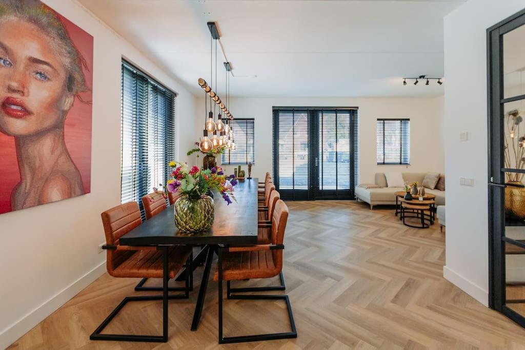Villa Brand New Bright & Luxurious In Amsterdam! Amsterdam