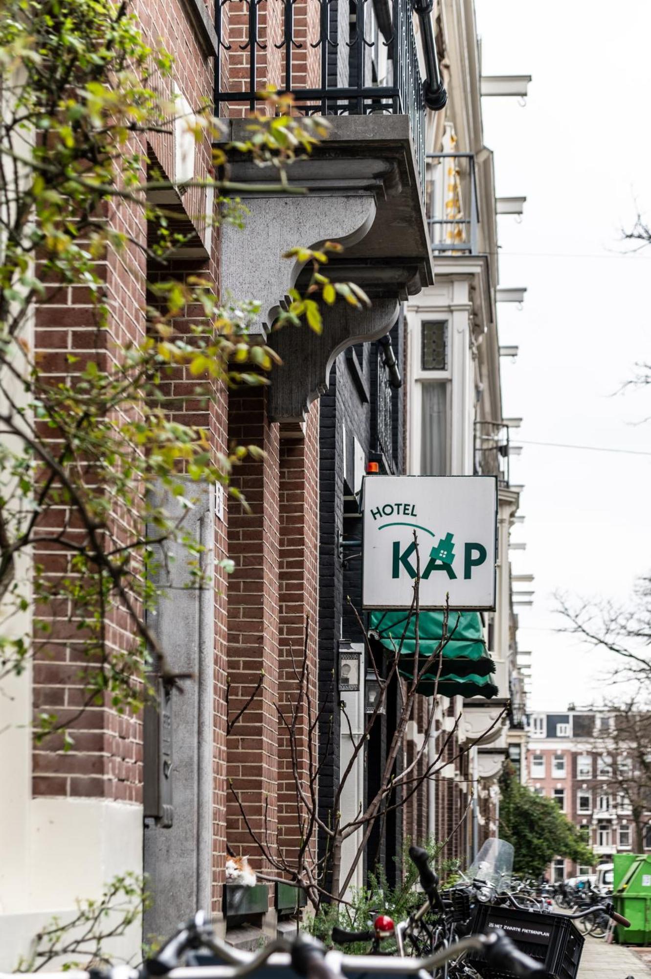 Kap Centre 2*