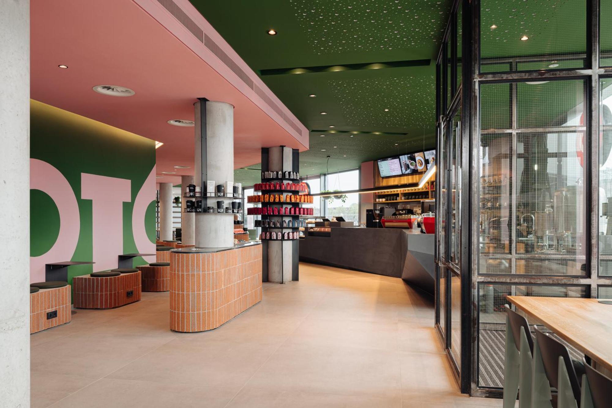Doubletree By Hilton Centraal Station Hotel Amsterdam
