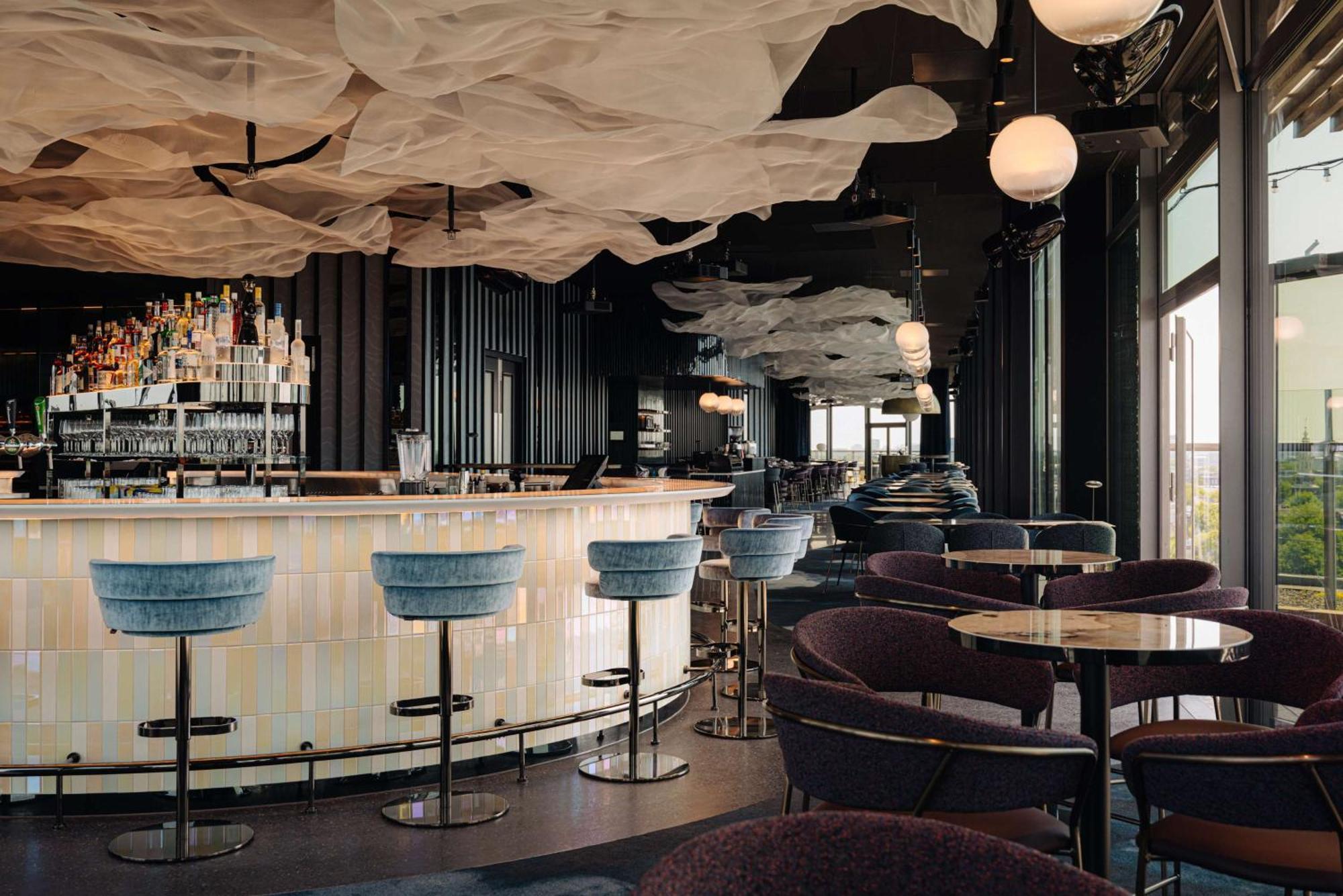 Doubletree By Hilton Centraal Station Hotel