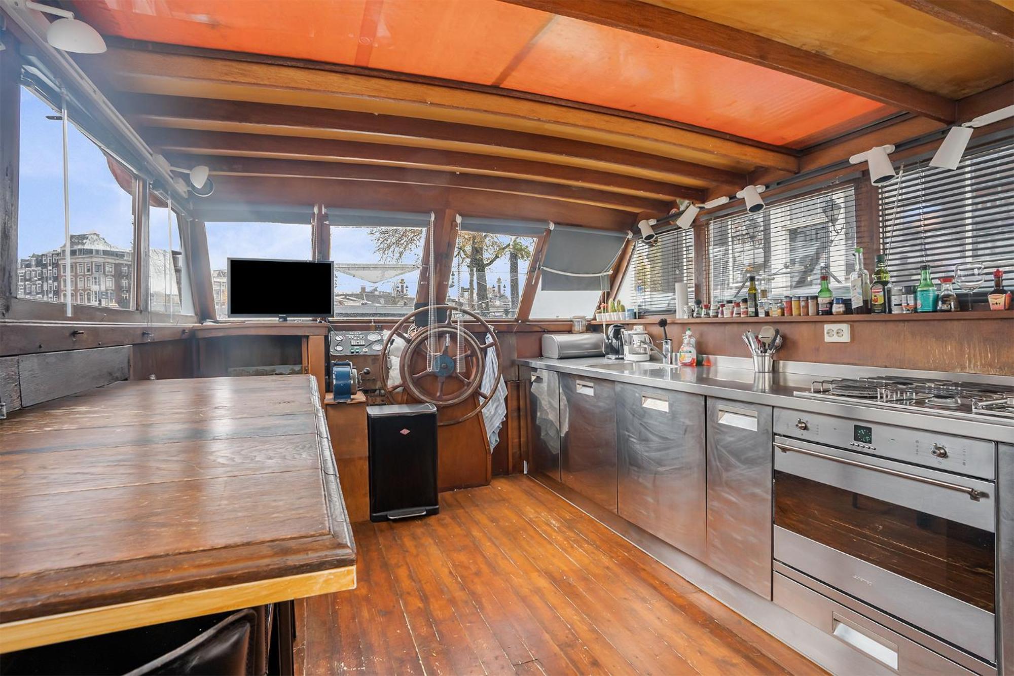 Amstel Houseboat Right Across The Opera Apartment