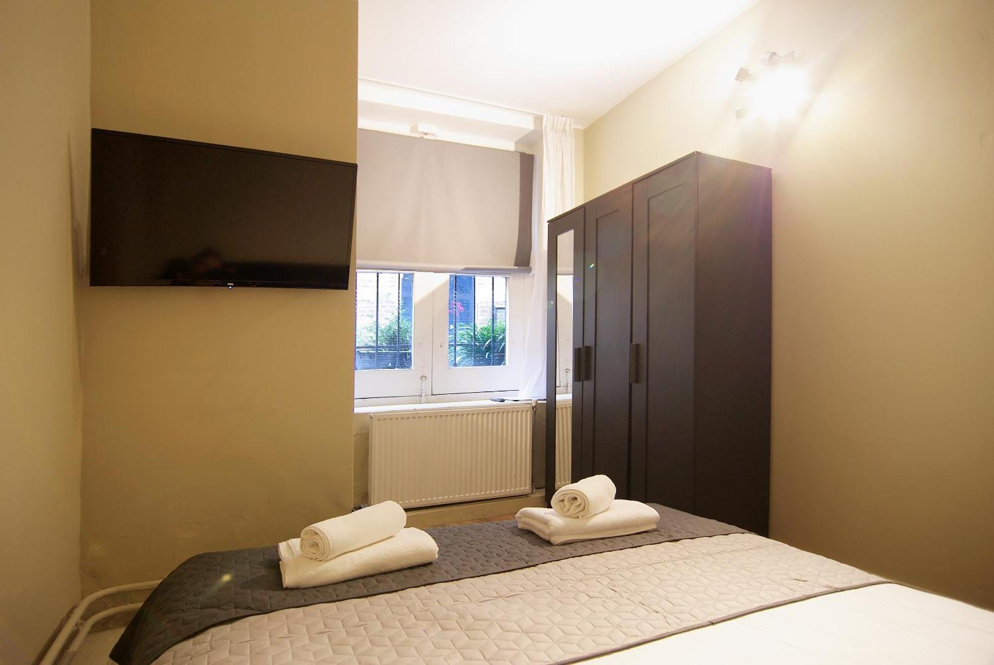 Stunning 2 Bedroom Apt. Heart Of The City! Apartment Amsterdam