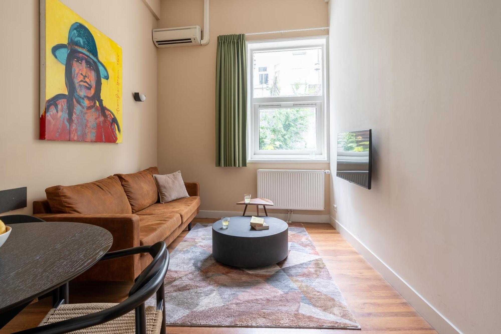 Aparthotel Dockside Flats 4*