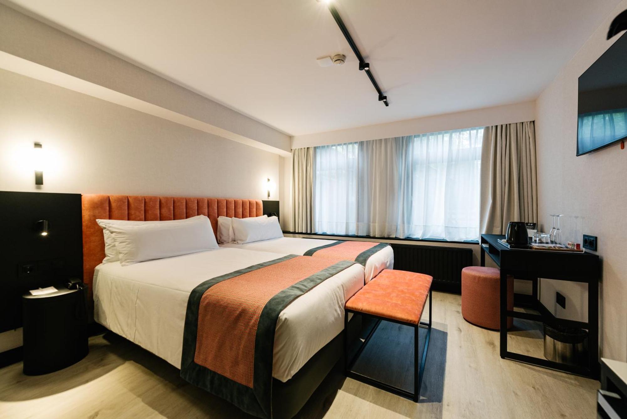 Catalonia Vondel Hotel
