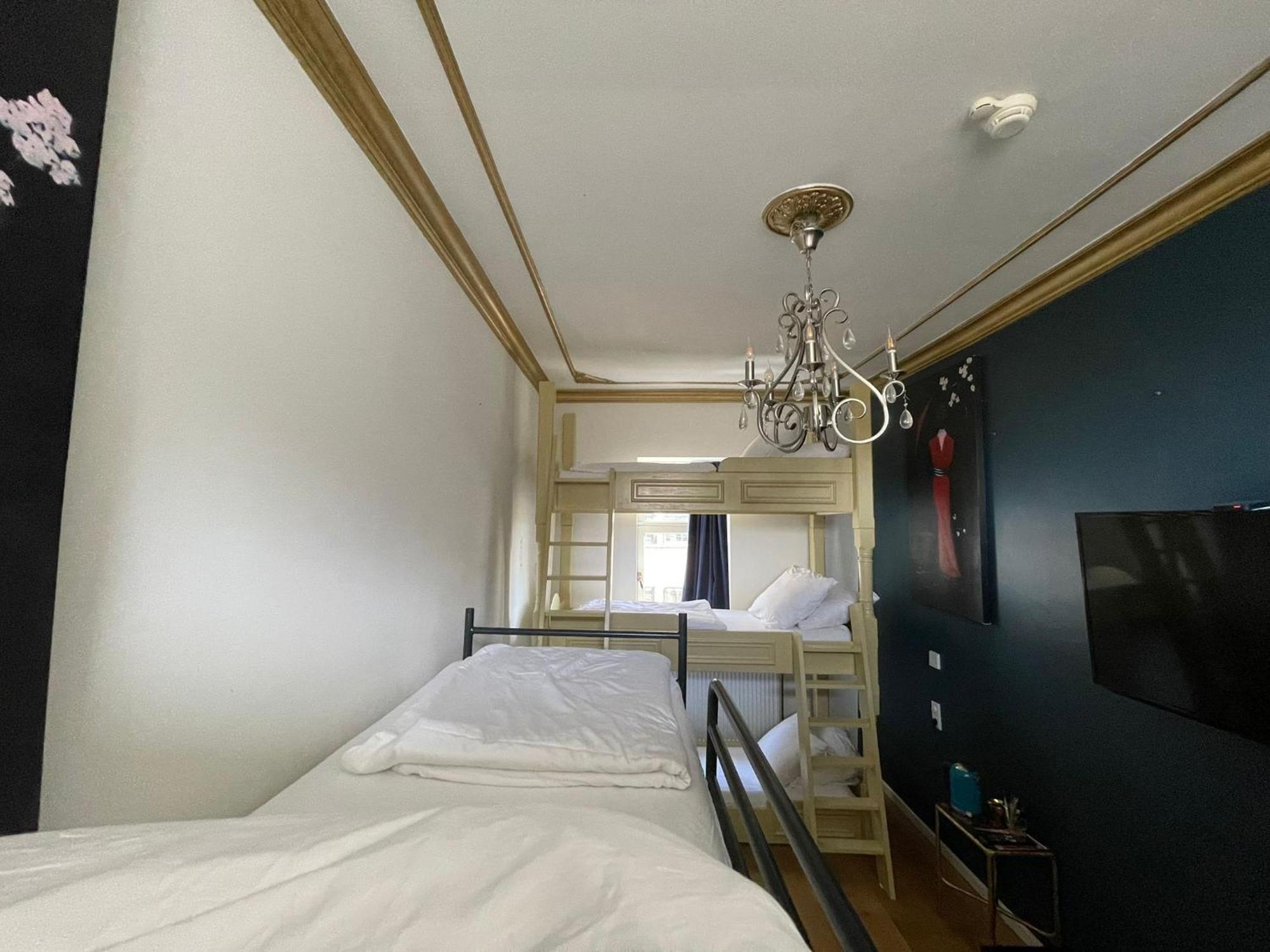Bitterbal Hotel Amsterdam