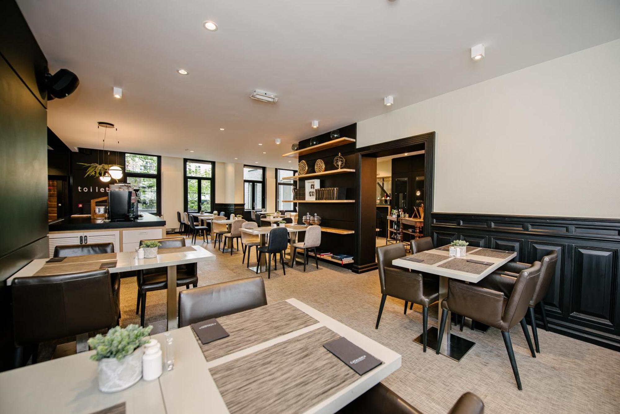 Hotel Catalonia Vondel 4*