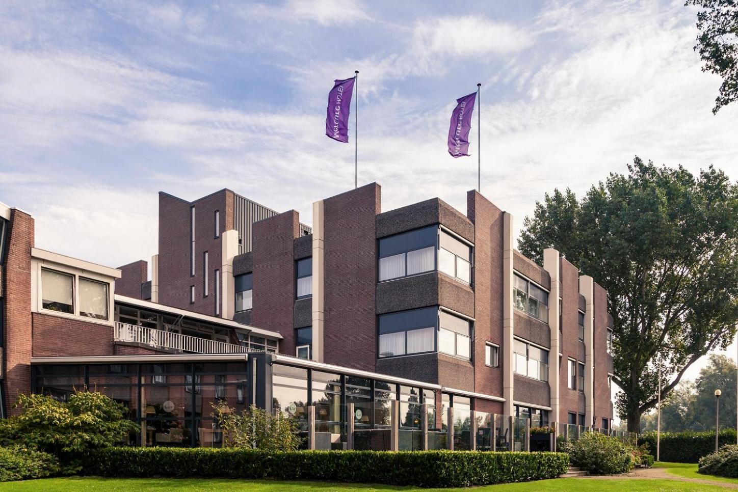 Hotel Mercure West 4*