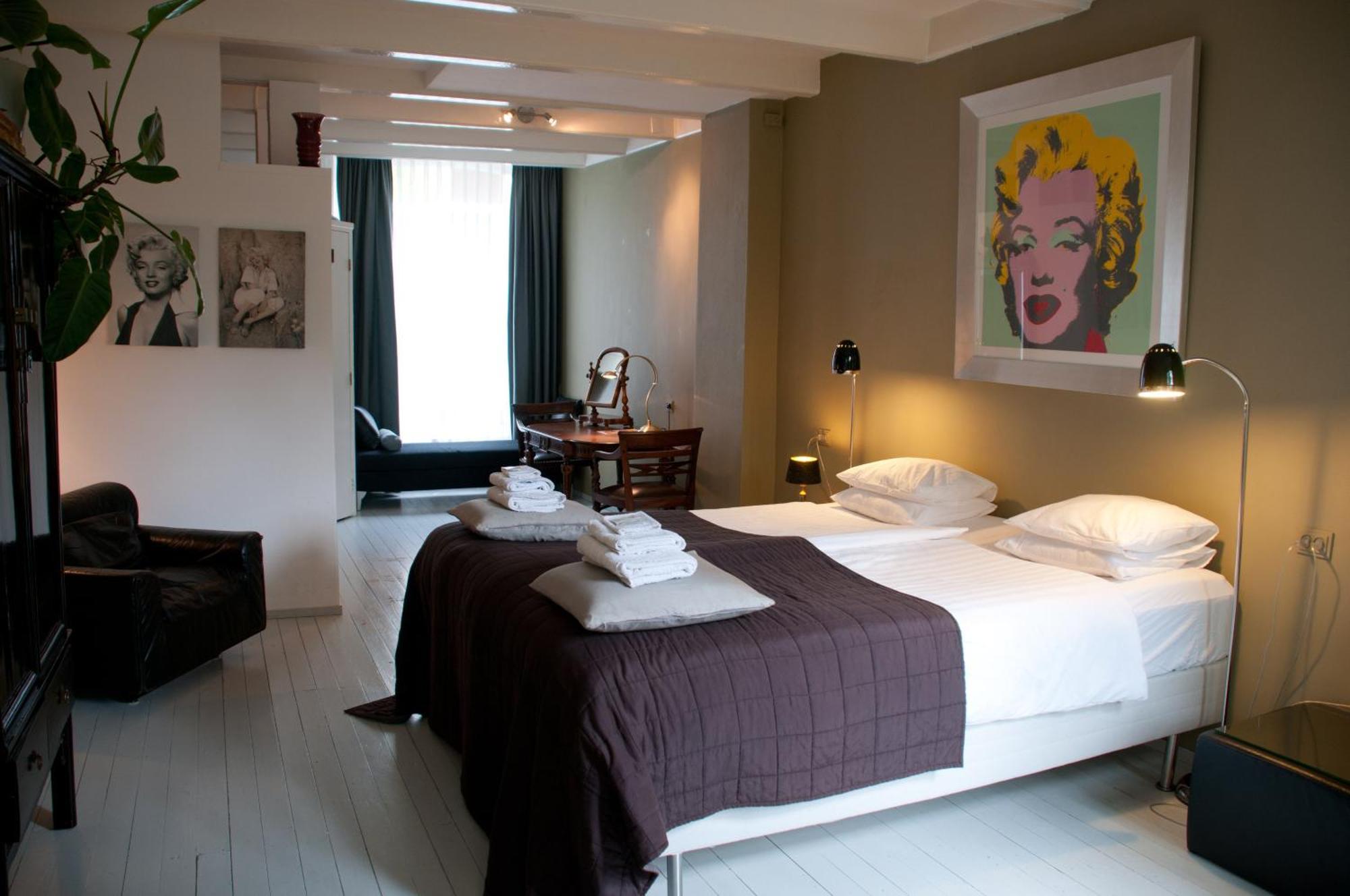 Bed & Breakfast Westviolet Amsterdam
