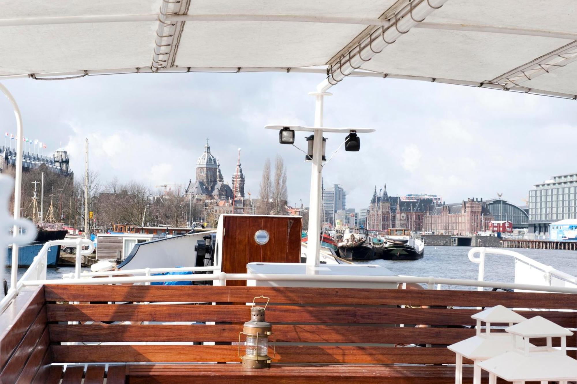 Hotel Hotelboot Zwaan Amsterdam