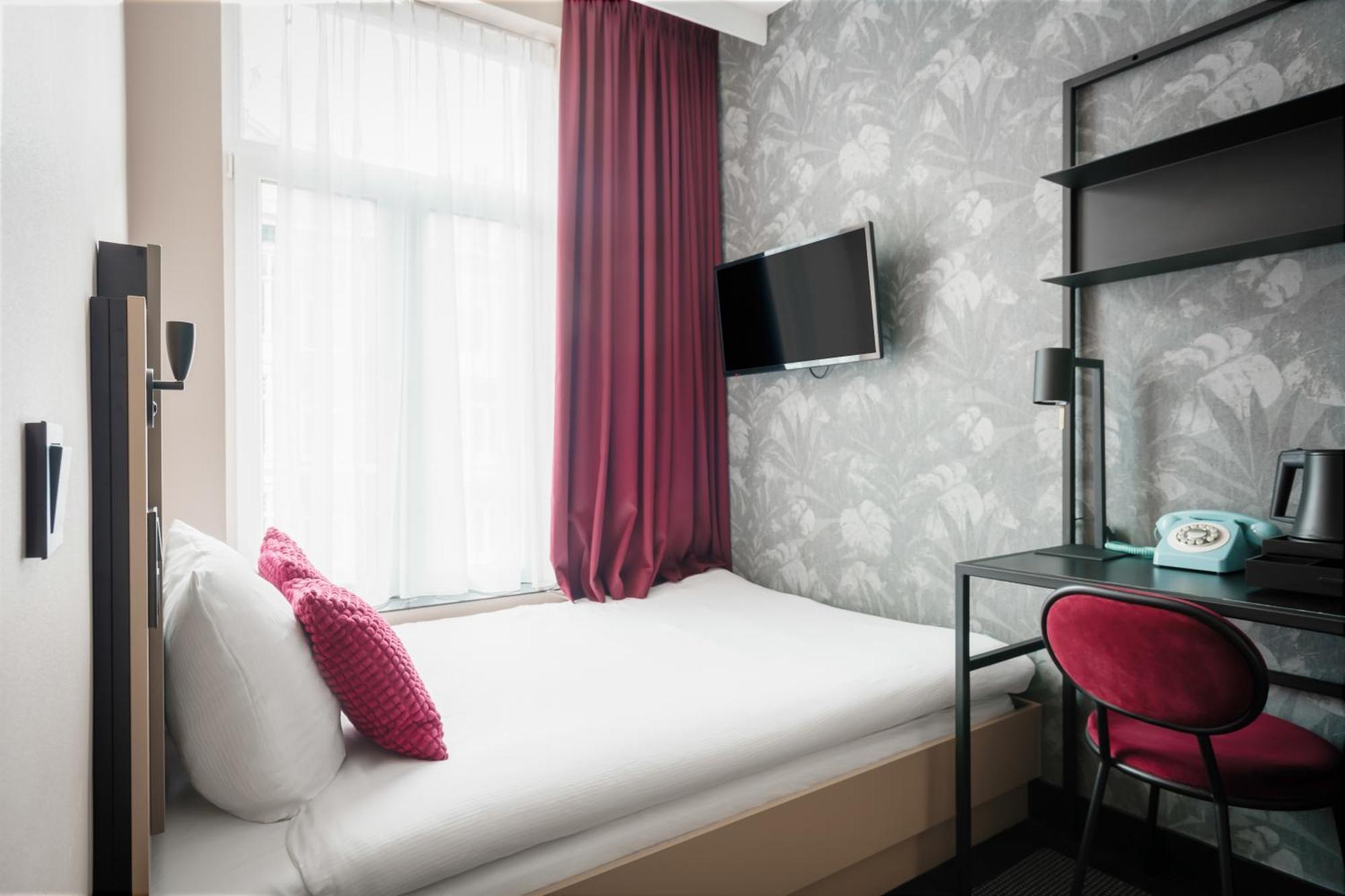 Krisotel Hotel 3*