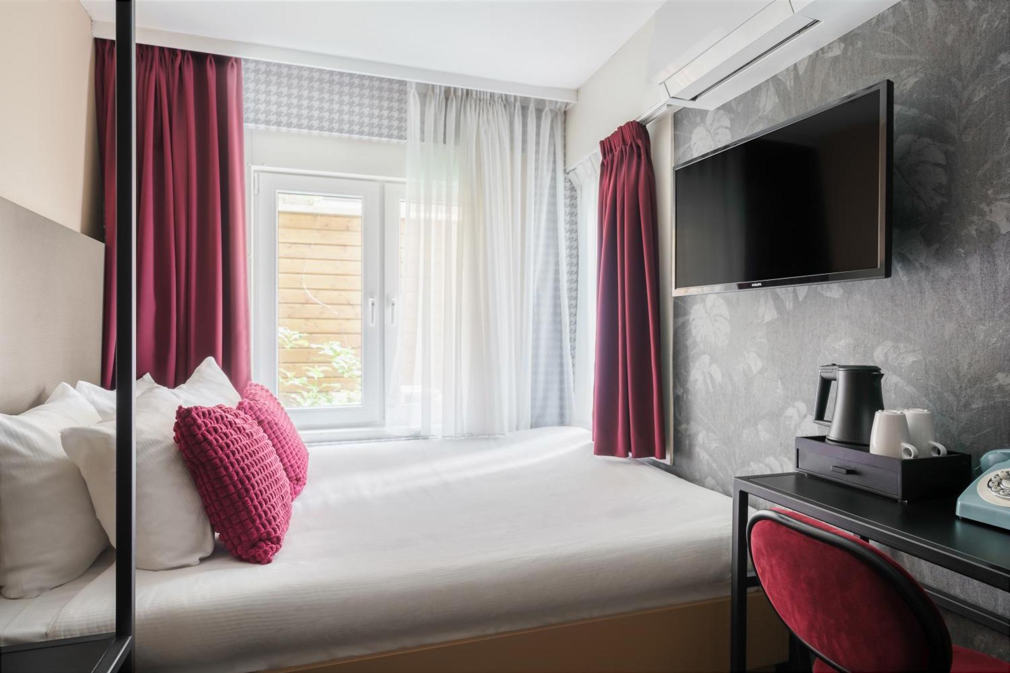 Krisotel 3* Amsterdam
