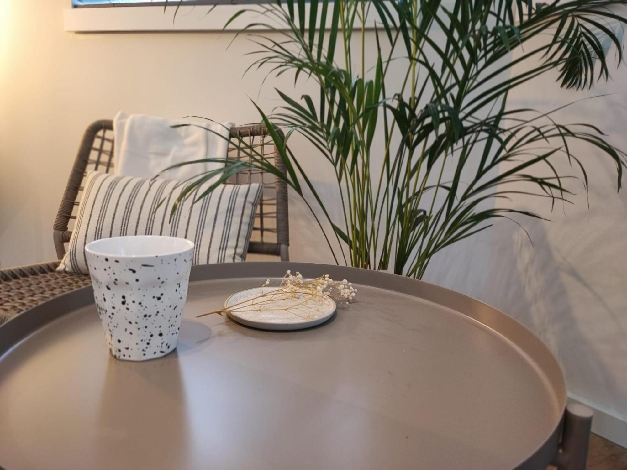Luxury With Private Bathroom On Great Location. Privatunterkunft *