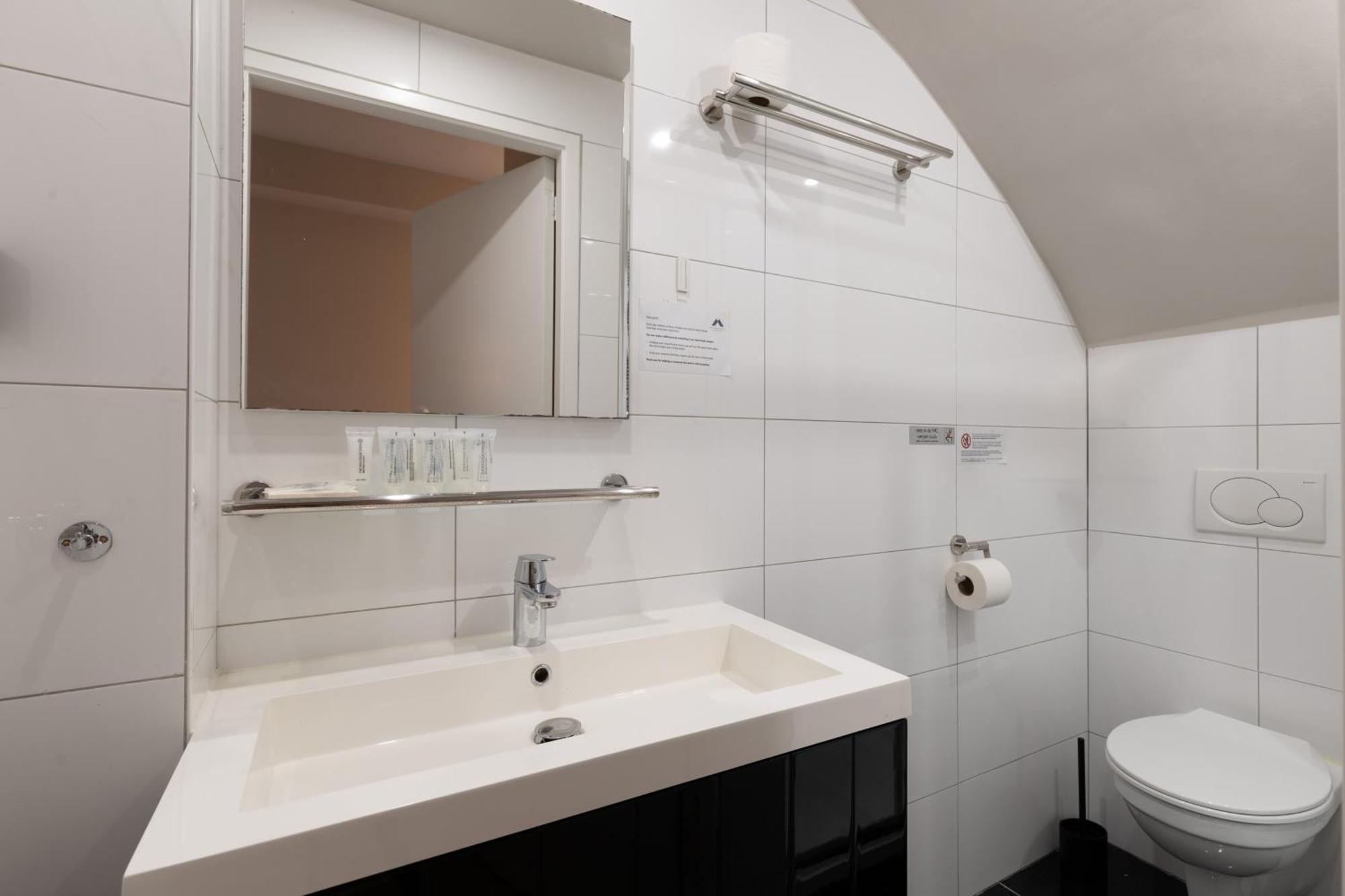 Midtown Extra Hotel 3*
