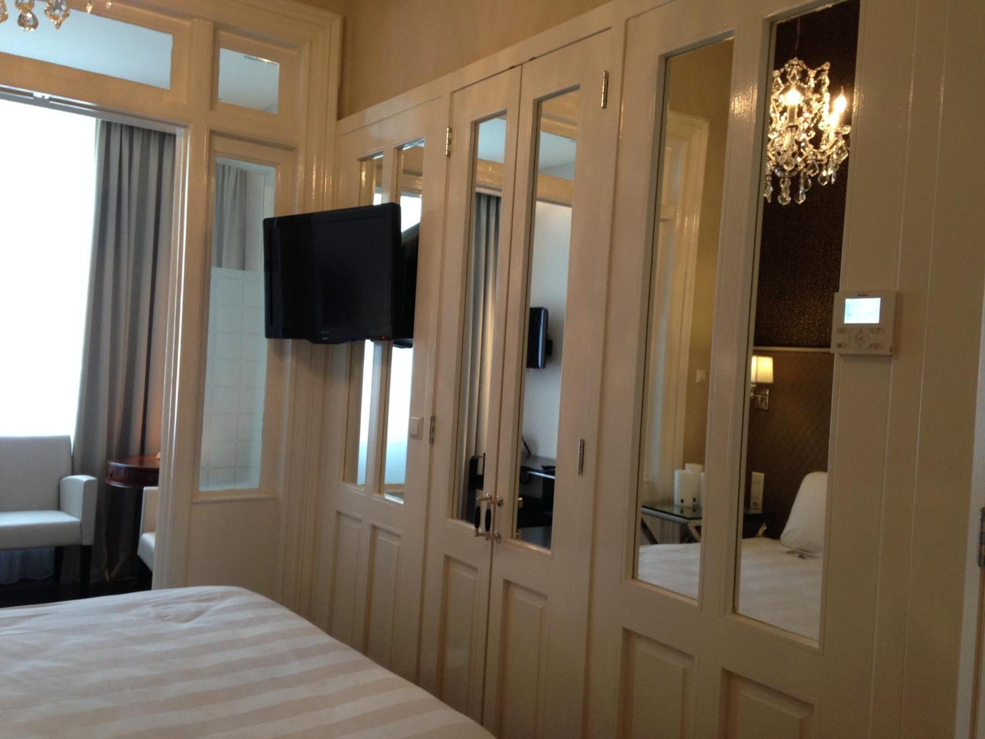 Apple Hotel 3*