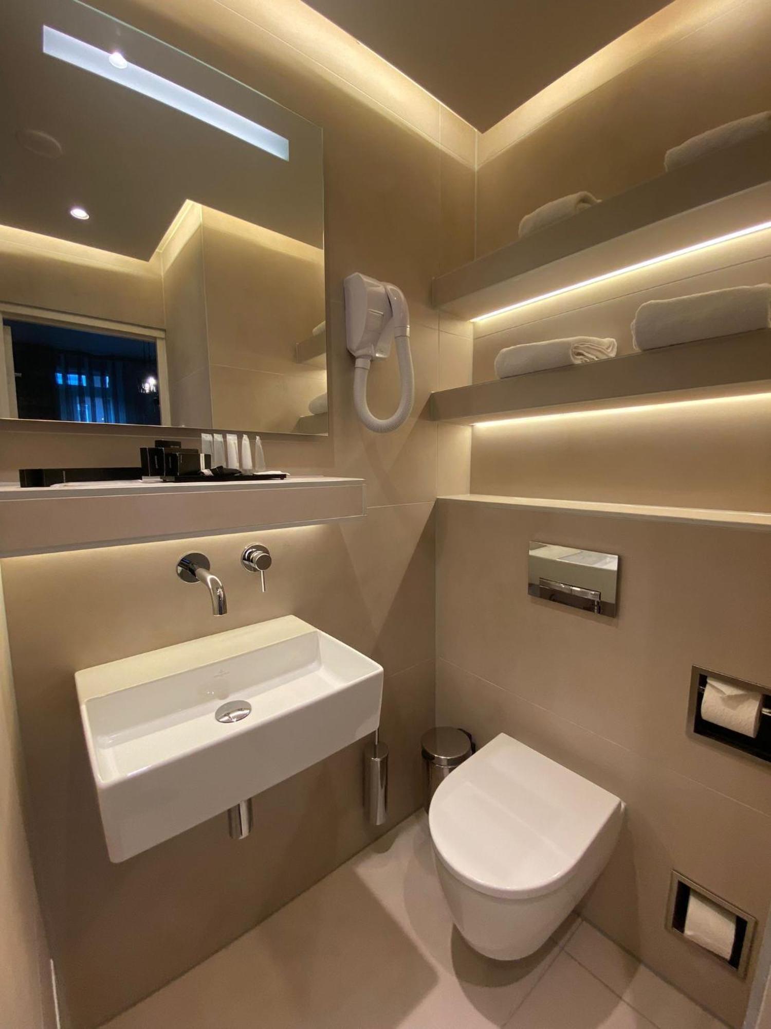 Alp Hotel Amsterdam