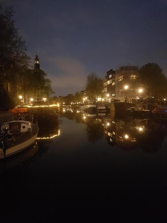 Pantheos Houseboat