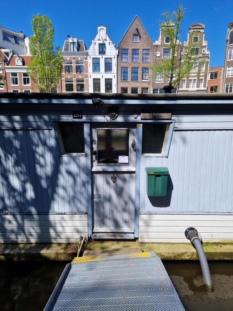 Pantheos Houseboat * Amsterdam
