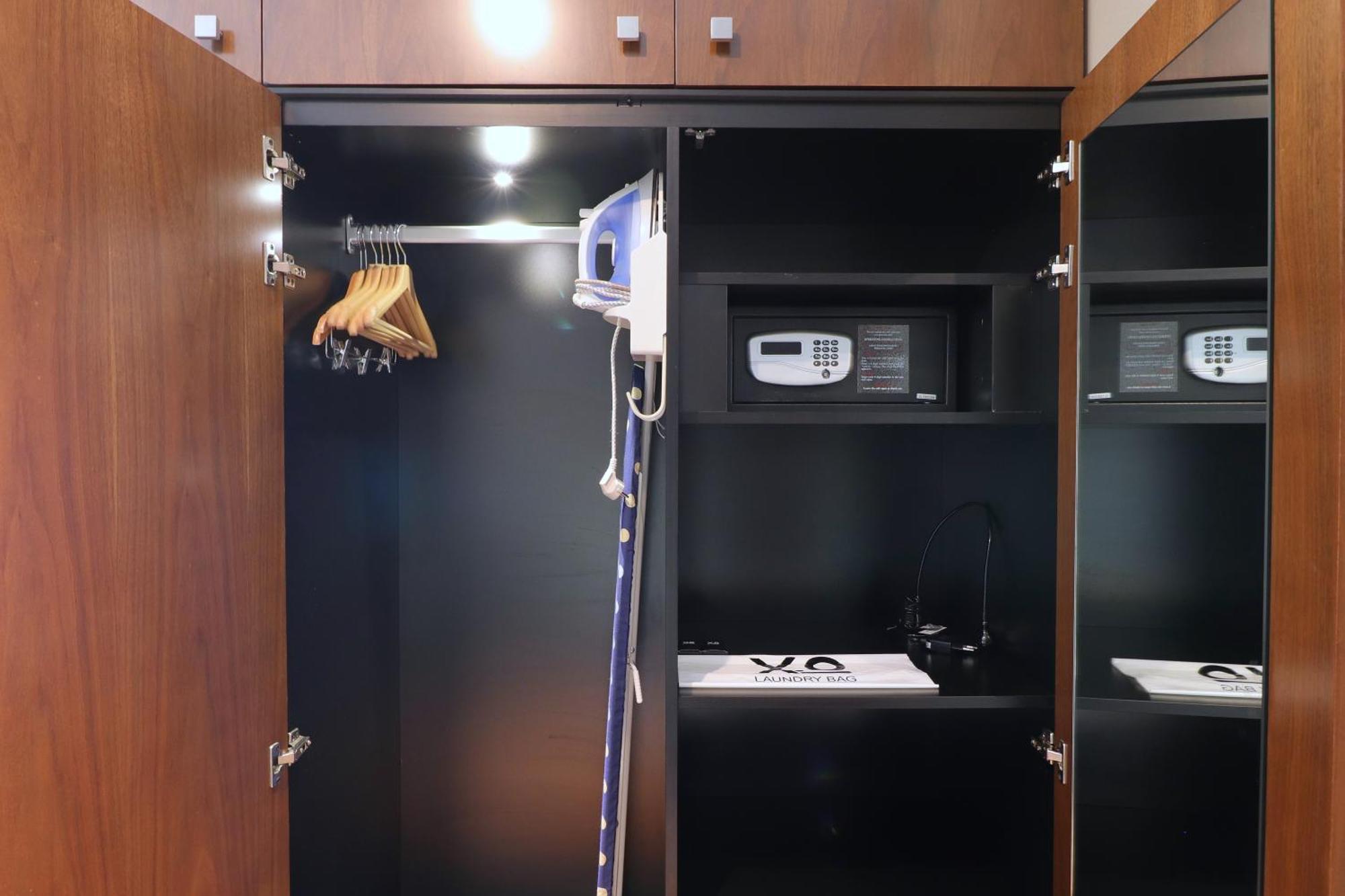 Hotel Xo Park West 4*