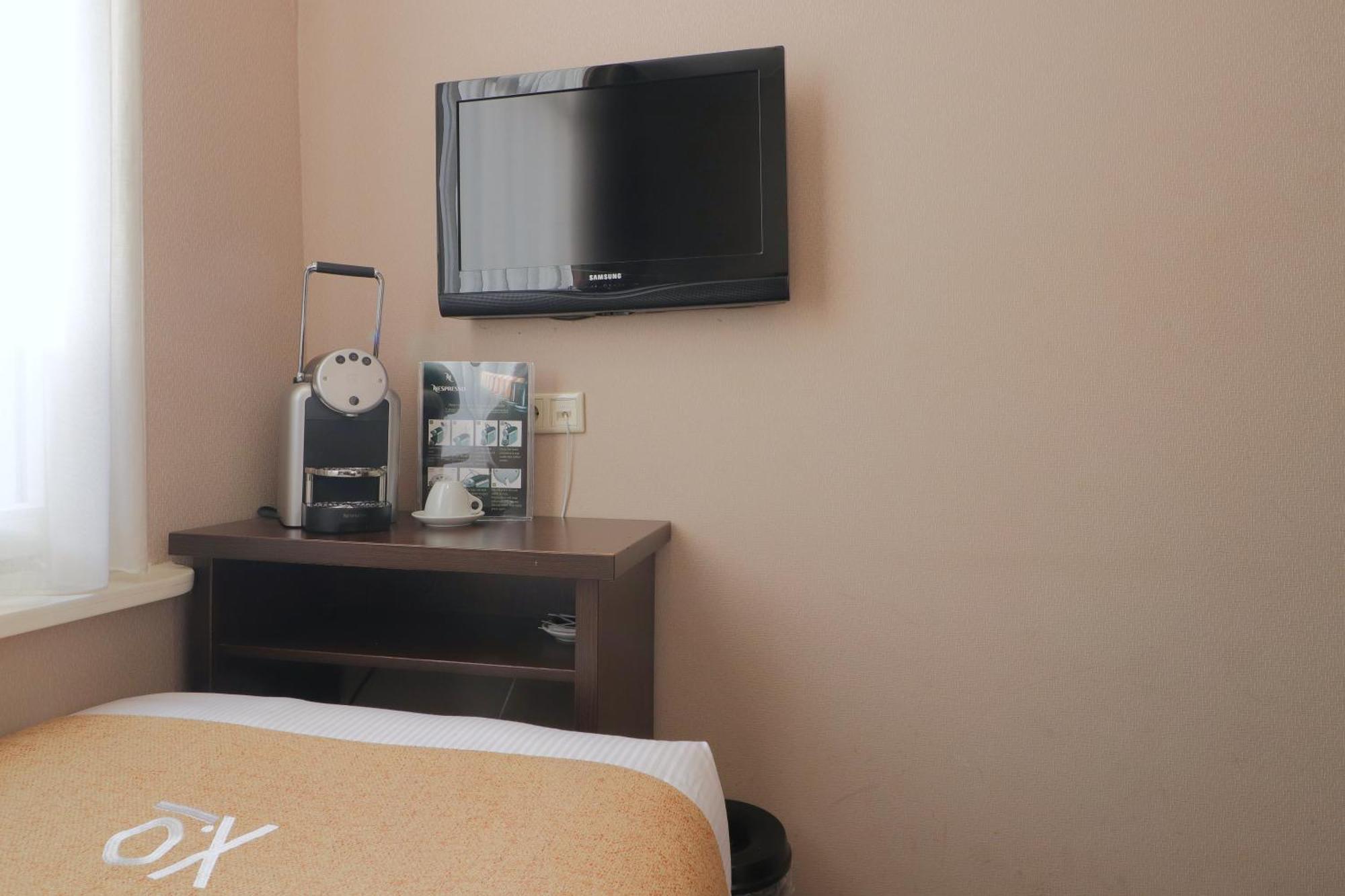 Gogh Hotel