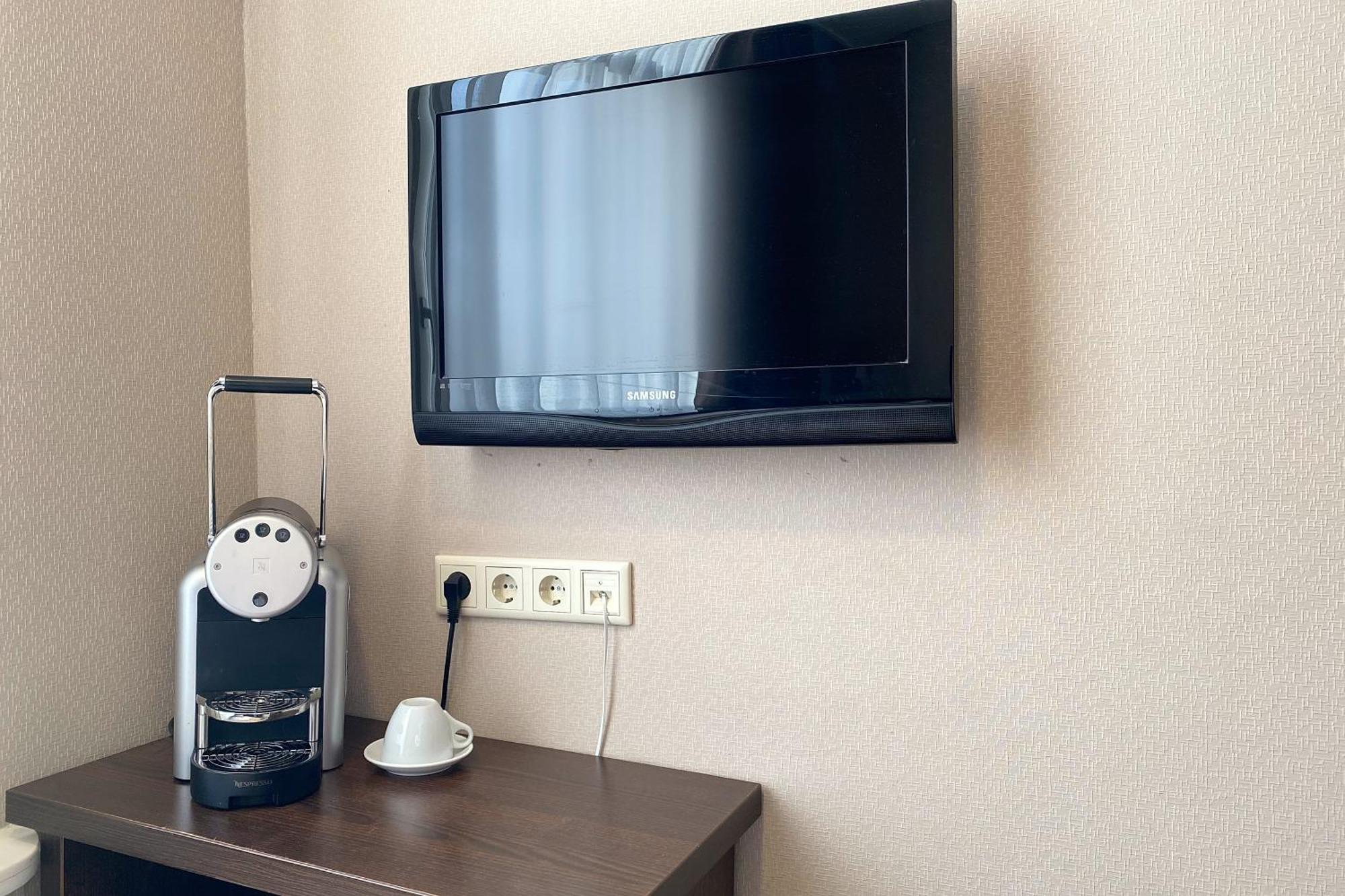 Hotel Gogh 3*