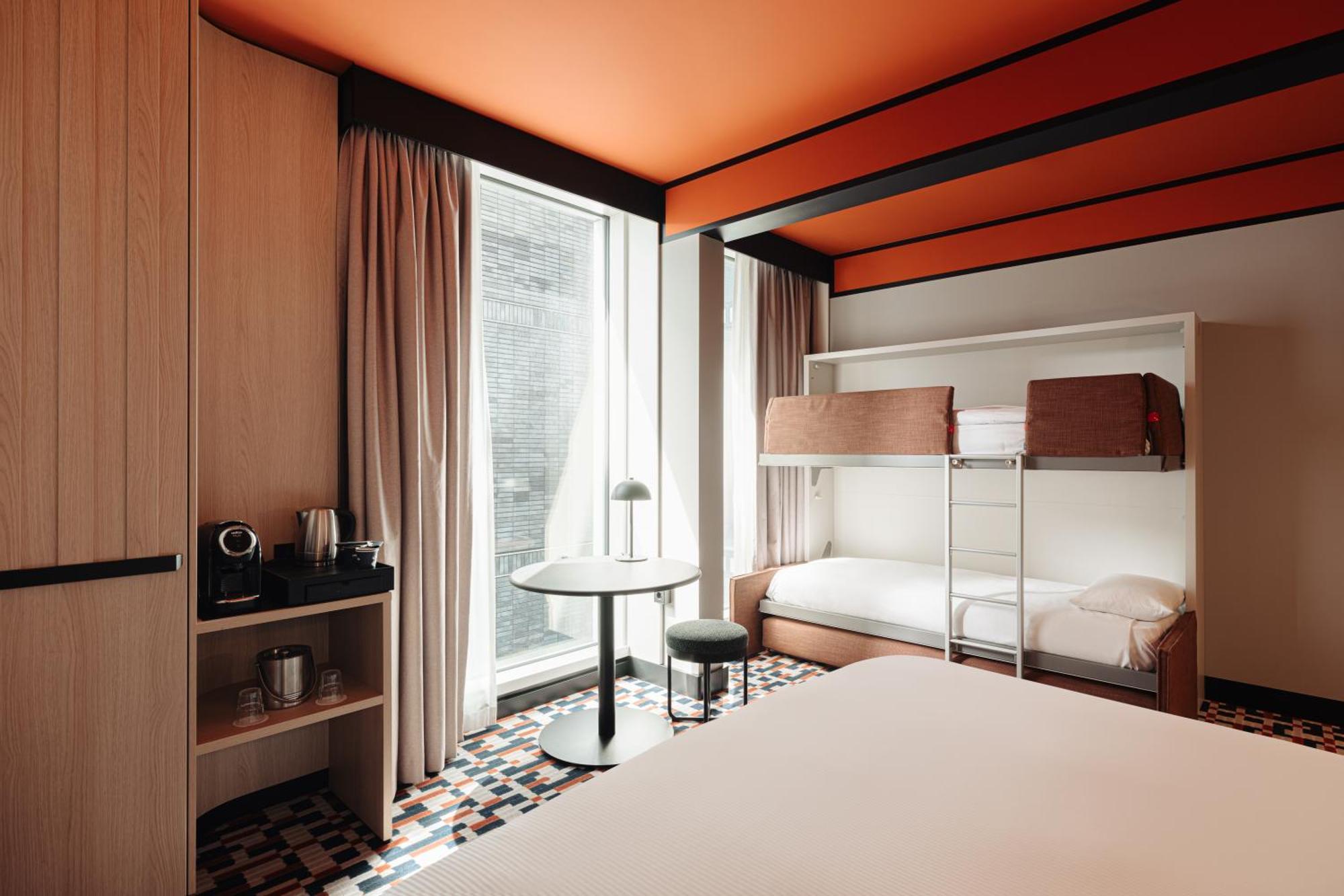Doubletree By Hilton Centraal Station 4* Amsterdam